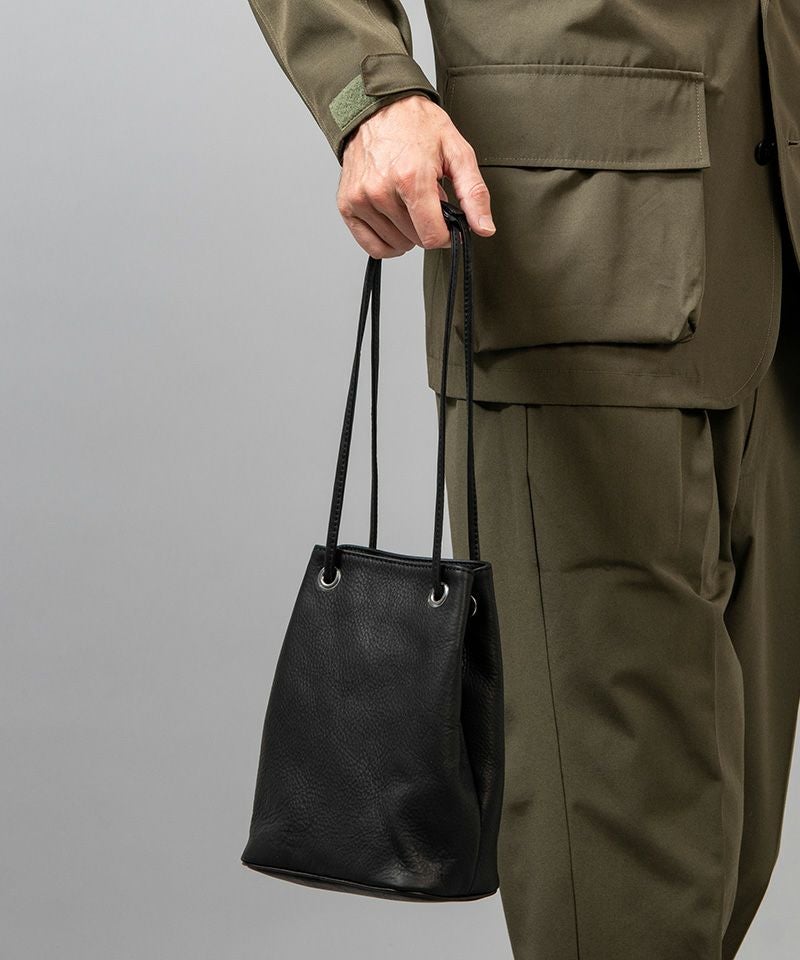 MR.OLIVE E.O.I】WATER PROOF WASHABLE LEATHER -TINY SACOCHE