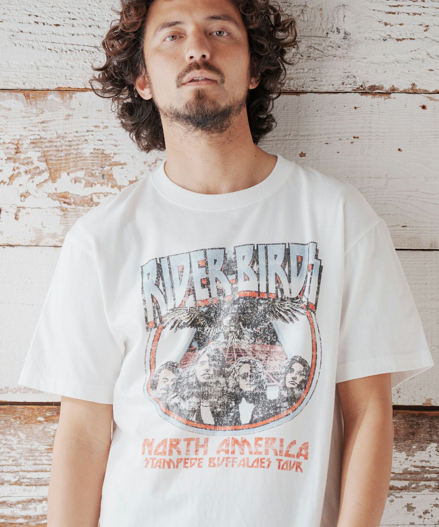 KYON² プリントTシャツ ホワイト トムとジェリー×CONVERSE プリントBIG T UNISEX - TOM AND JERRY