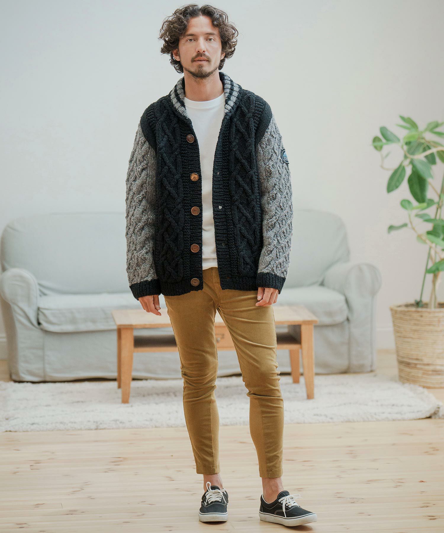 【極上/2XL相当】フィンランド製 レインディアスキン 切替 カーディガン 50%OFF【CAMBIO(カンビオ)】【HIMALAYAN CLIMBERS HAND-KNIT別注