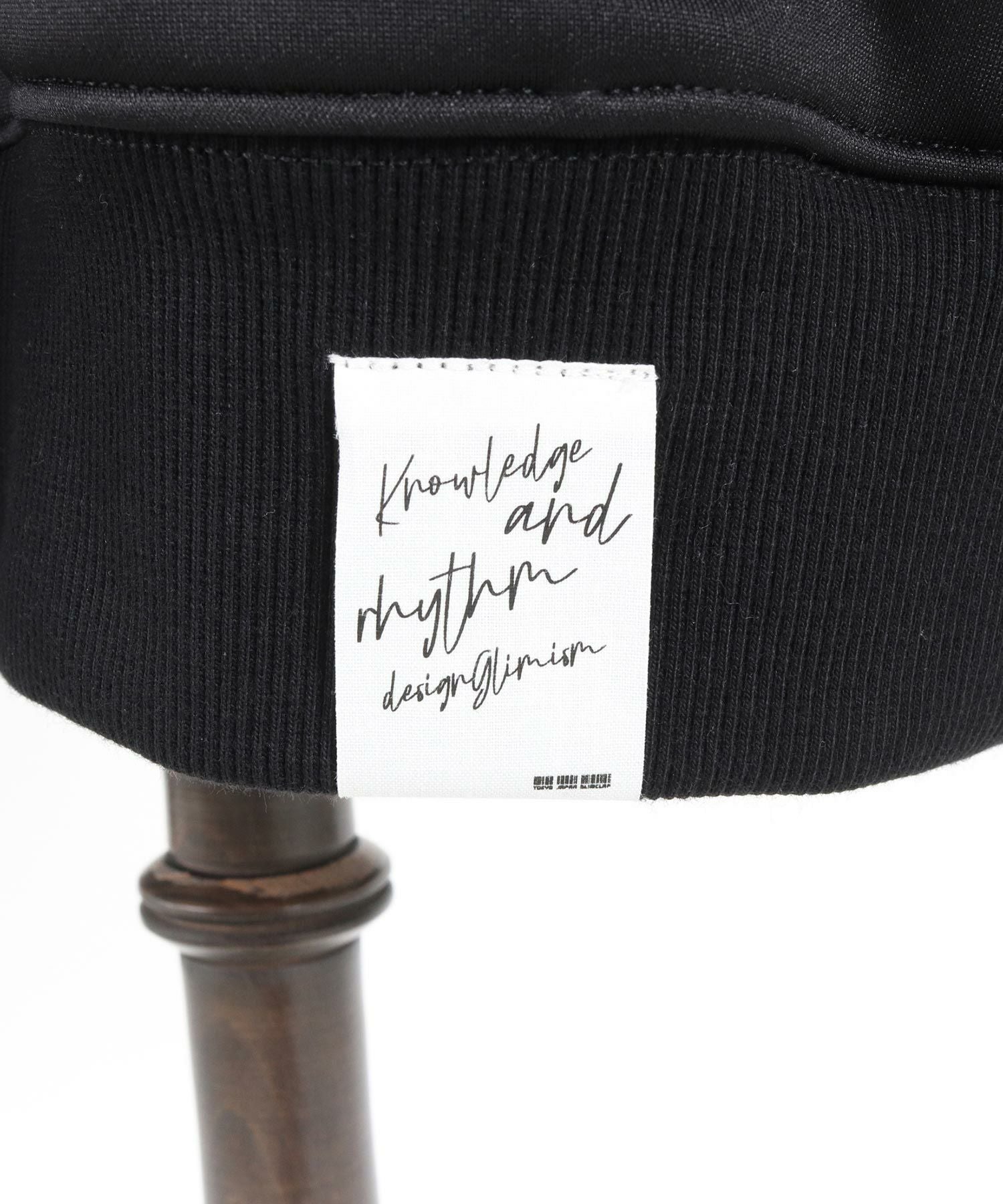 60%OFF【GLIMCLAP(グリムクラップ)】One arm patterned design hooded