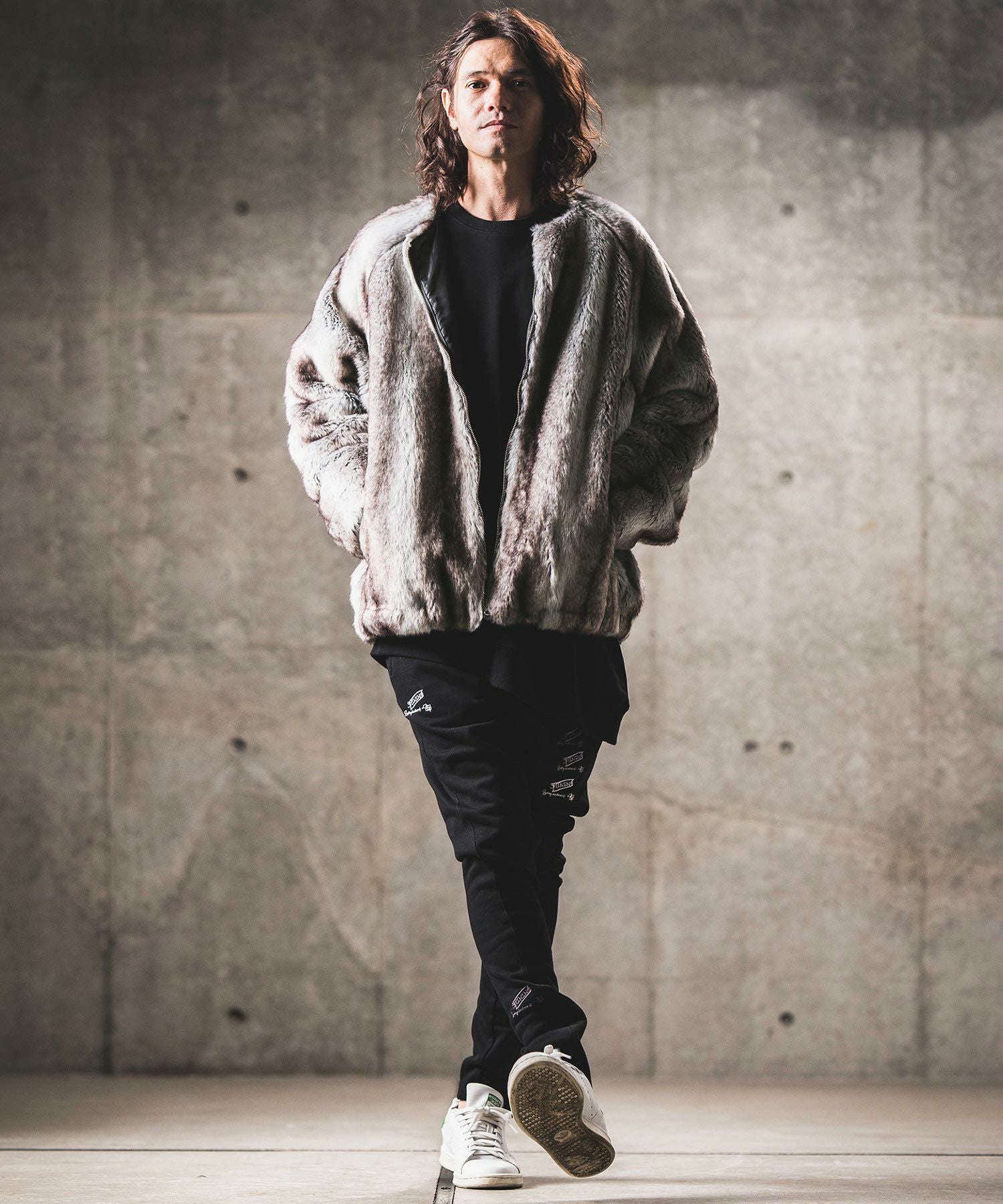 50%OFF【GLIMCLAP(グリムクラップ)】Fake fur collarless design