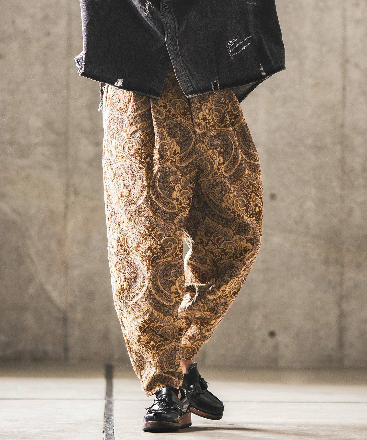 GLIMCLAP ペイズリーパンツ GLIMCLAP(グリムクラップ)】 Fleece fabric pants -leopard pattern
