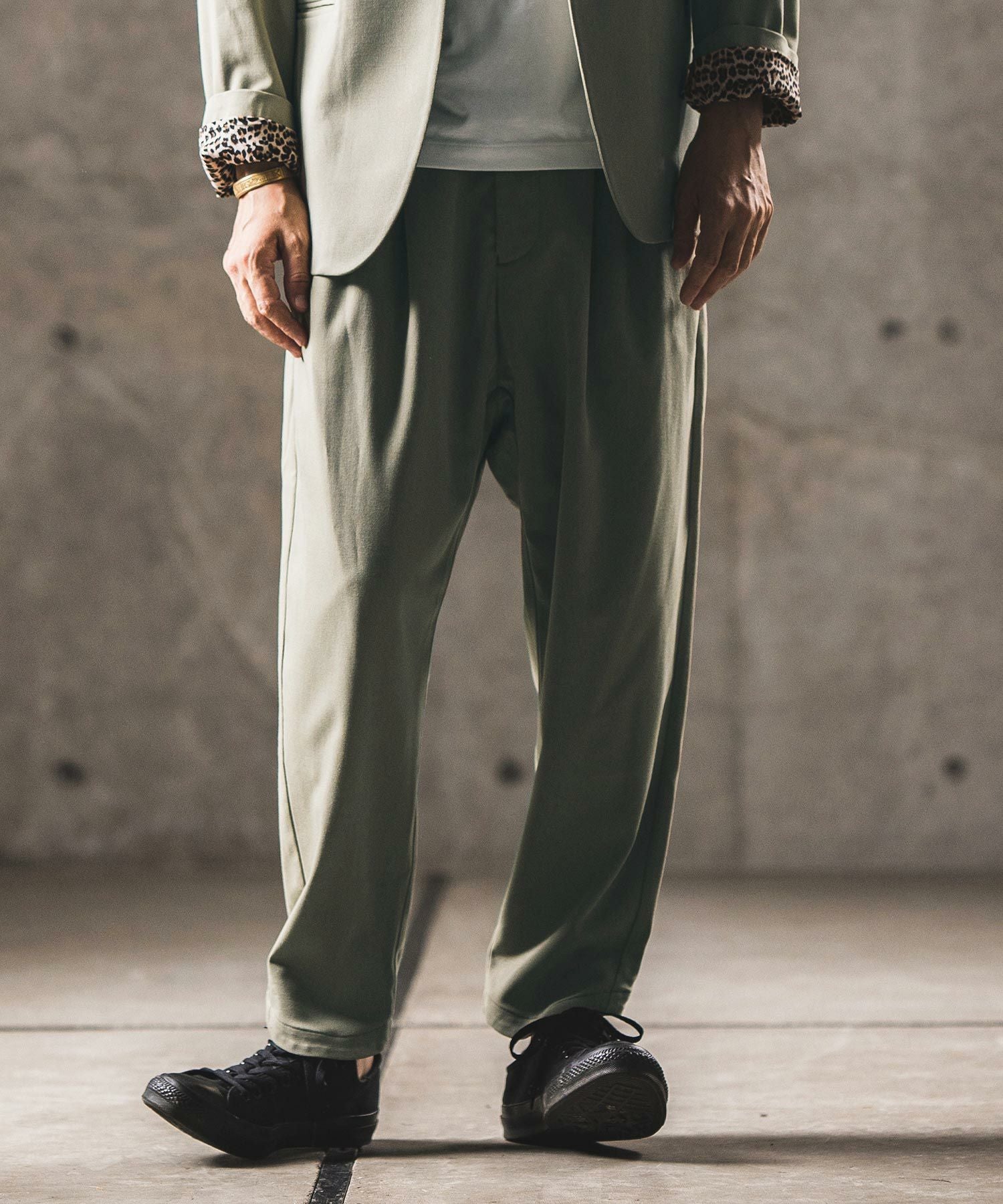 50%OFF【GLIMCLAP(グリムクラップ)】Cocoon silhouette pants バルーン
