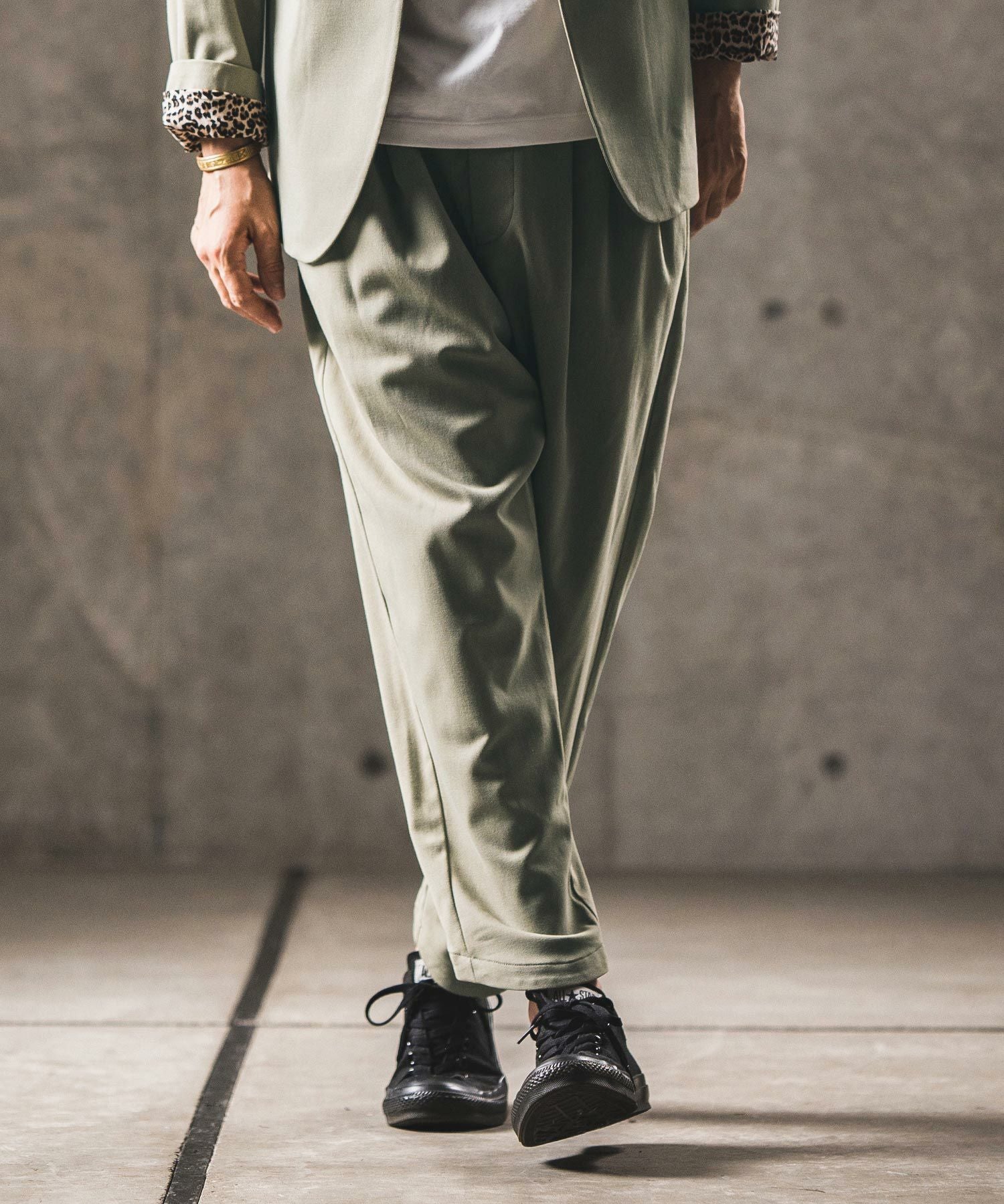 50%OFF【GLIMCLAP(グリムクラップ)】Cocoon silhouette pants バルーン