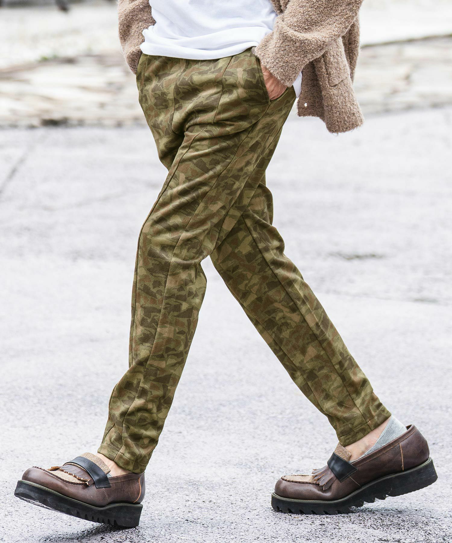 EMOBROTHER 乱針刺繍工装パンツ 60%OFF【CAMBIO(カンビオ)】Micro Brush Camouflage Pants ジョガー