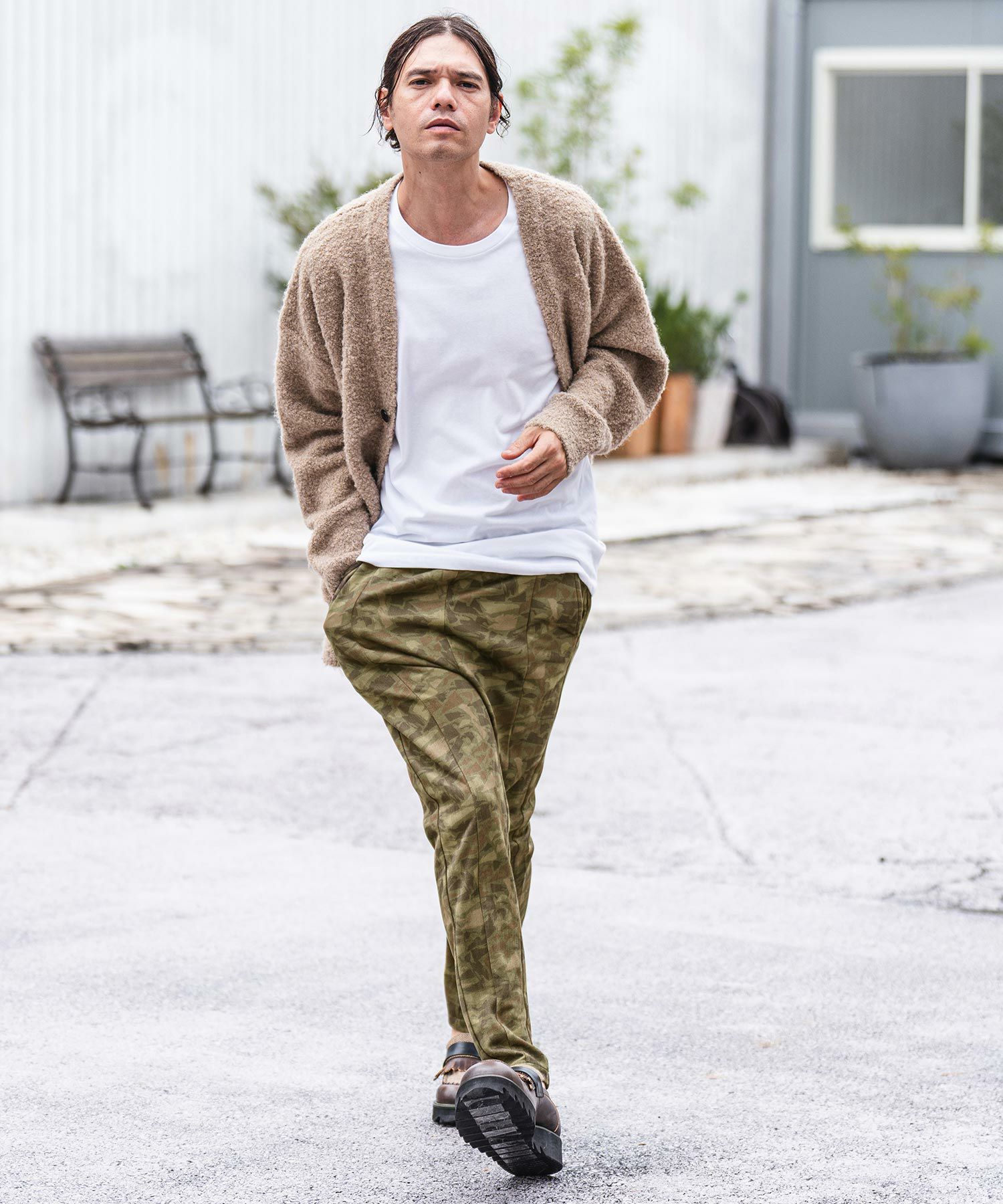 60%OFF【CAMBIO(カンビオ)】Micro Brush Camouflage Pants ジョガー