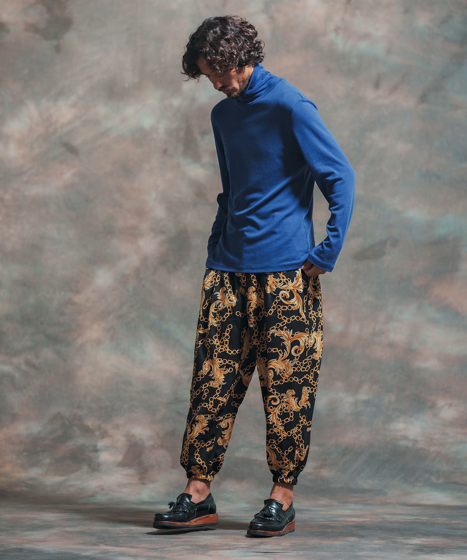 Jih Nunc チェーン柄パンツ 50%OFF【Jih Nunc(ジーヌンク)】チェーン総柄ジョグパンツ(JIH-R1016