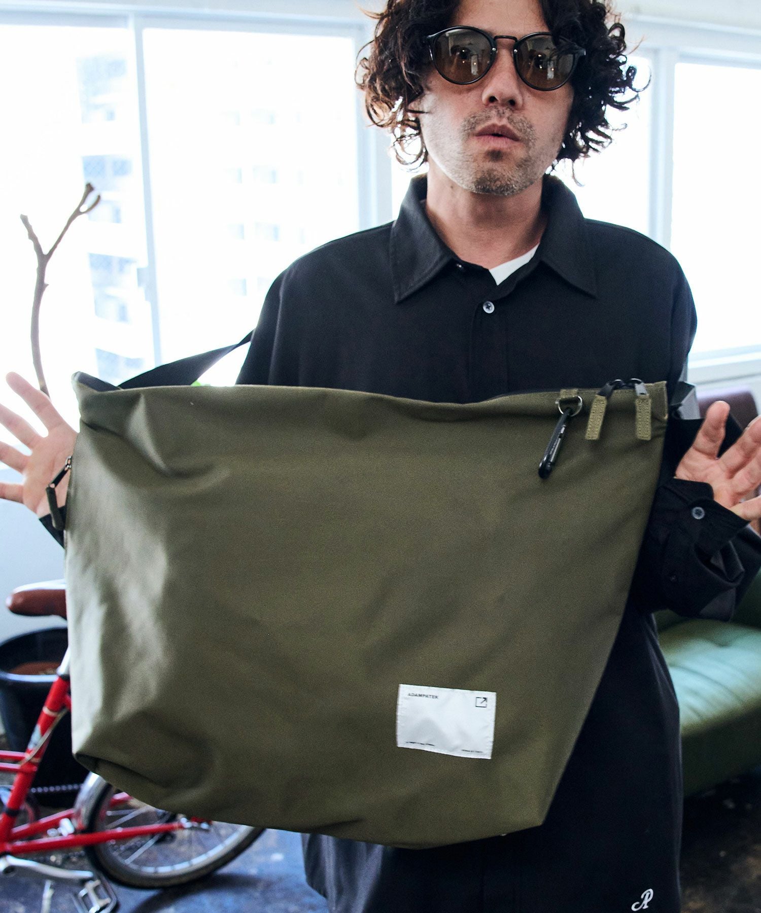 ADAM PATEK(アダムパテック)】water repellent nylon shoulder big bag