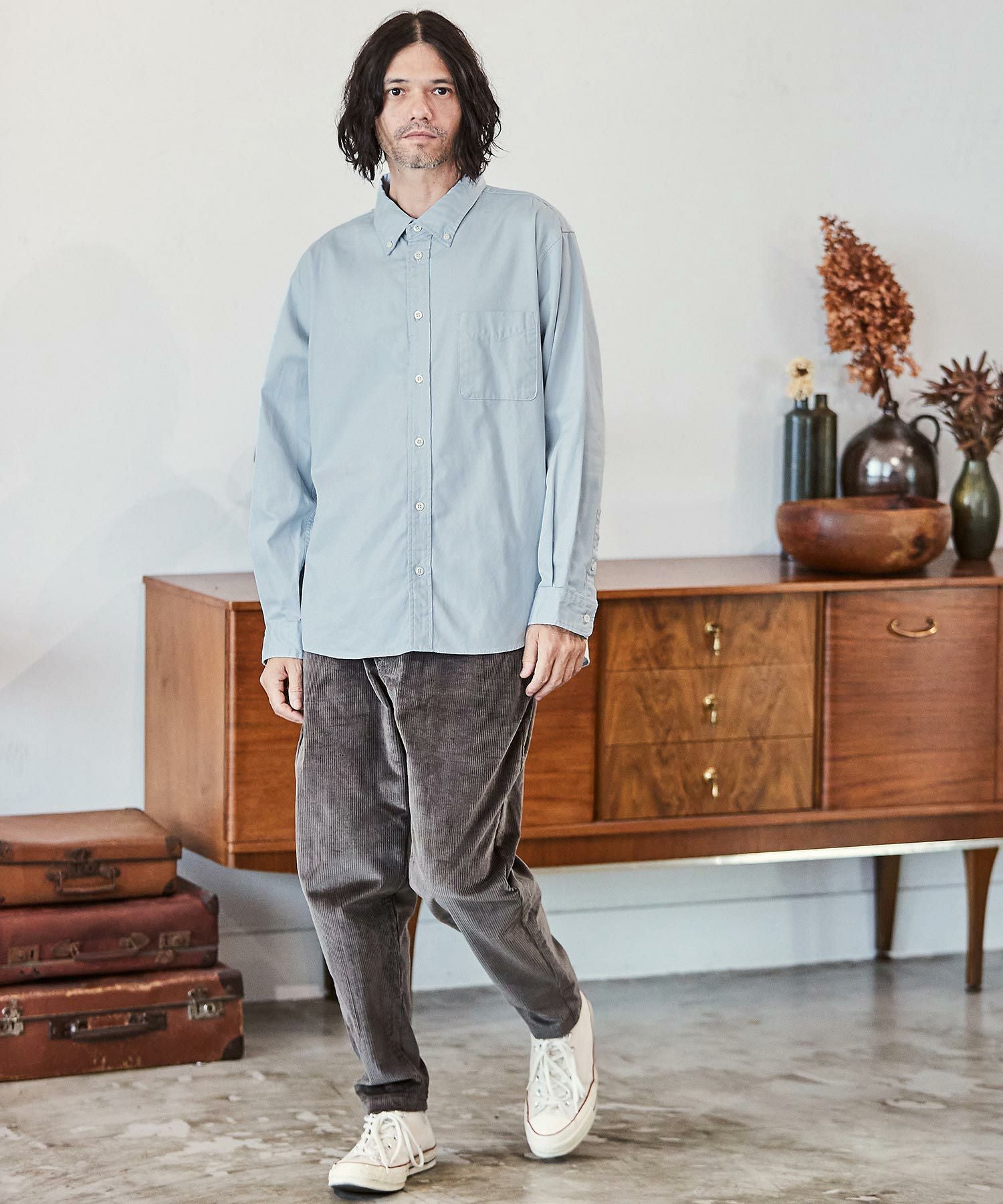 コンチョ 30%OFF【CAMBIO(カンビオ)】首裏コンチョ釦ボタンダウンテーパード