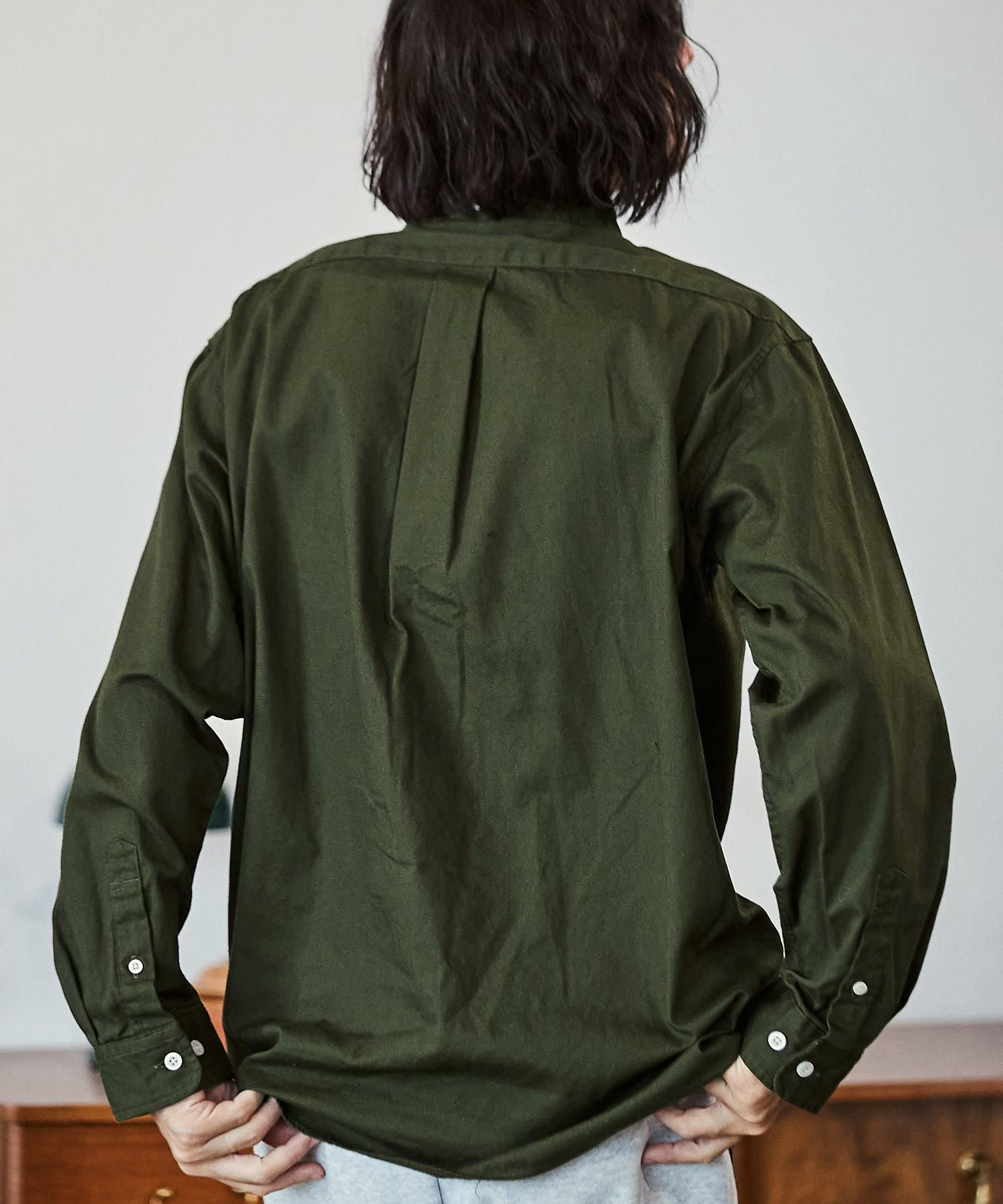 30%OFF【CAMBIO(カンビオ)】首裏コンチョ釦ボタンダウンテーパード