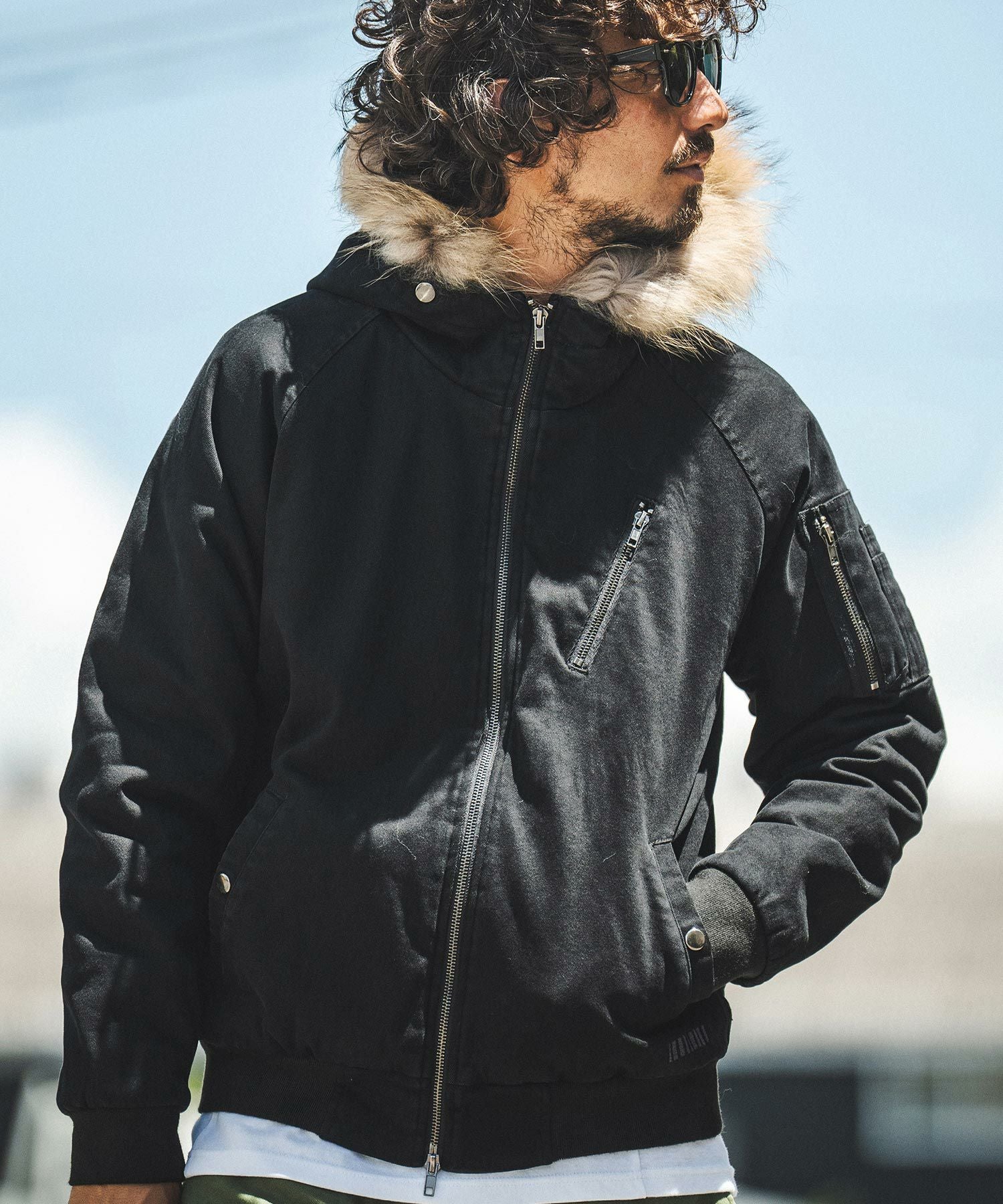 50%OFF【felkod(フィルコッド)】Raccoon Fur N-2B ブルゾン(F23F080
