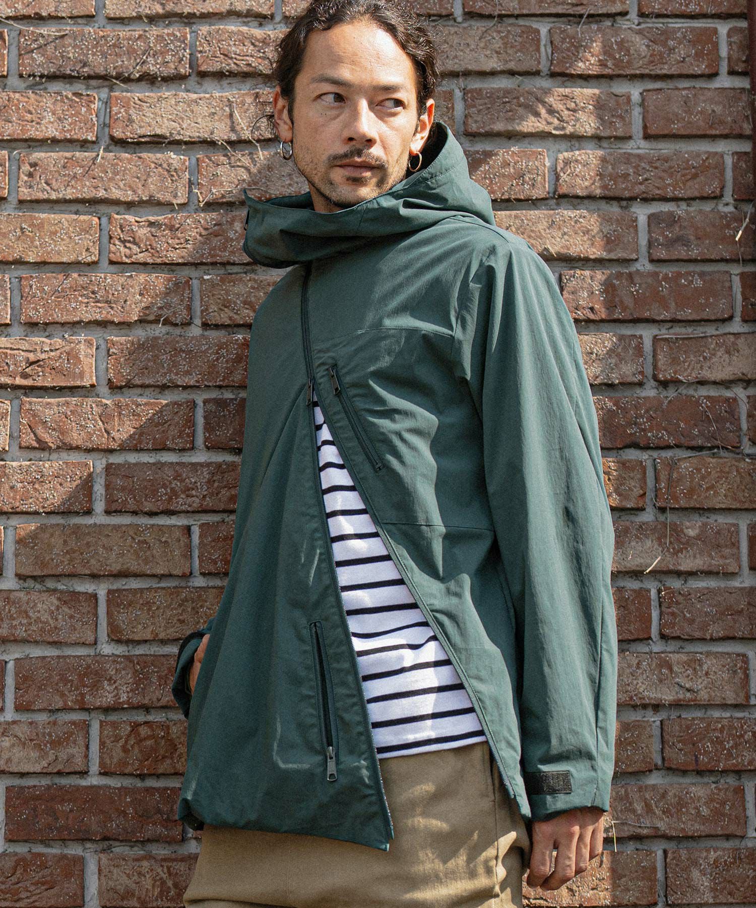 50%OFF【CAMBIO(カンビオ)】Stretch Nylon Diagonal Zipper Mountain