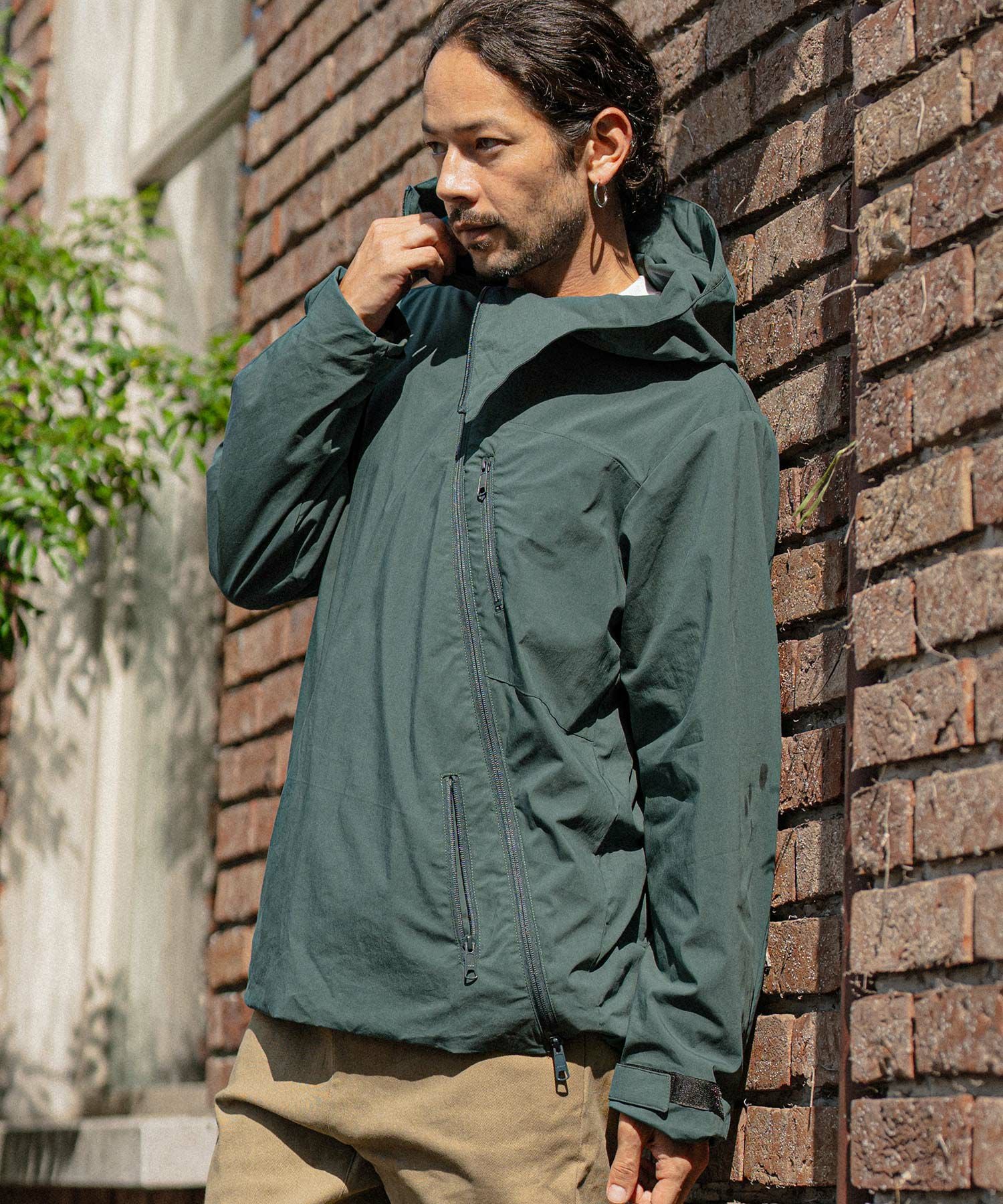 50%OFF【CAMBIO(カンビオ)】Stretch Nylon Diagonal Zipper Mountain