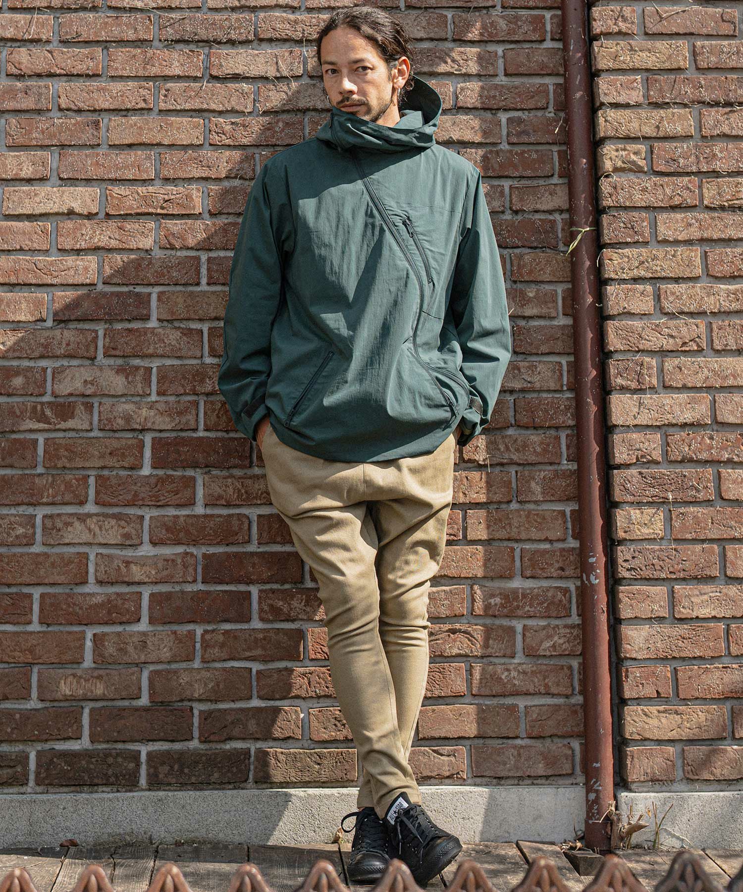 50%OFF【CAMBIO(カンビオ)】Stretch Nylon Diagonal Zipper Mountain 50%OFF【CAMBIO(カンビオ)】Stretch Nylon Diagonal Zipper Mountain