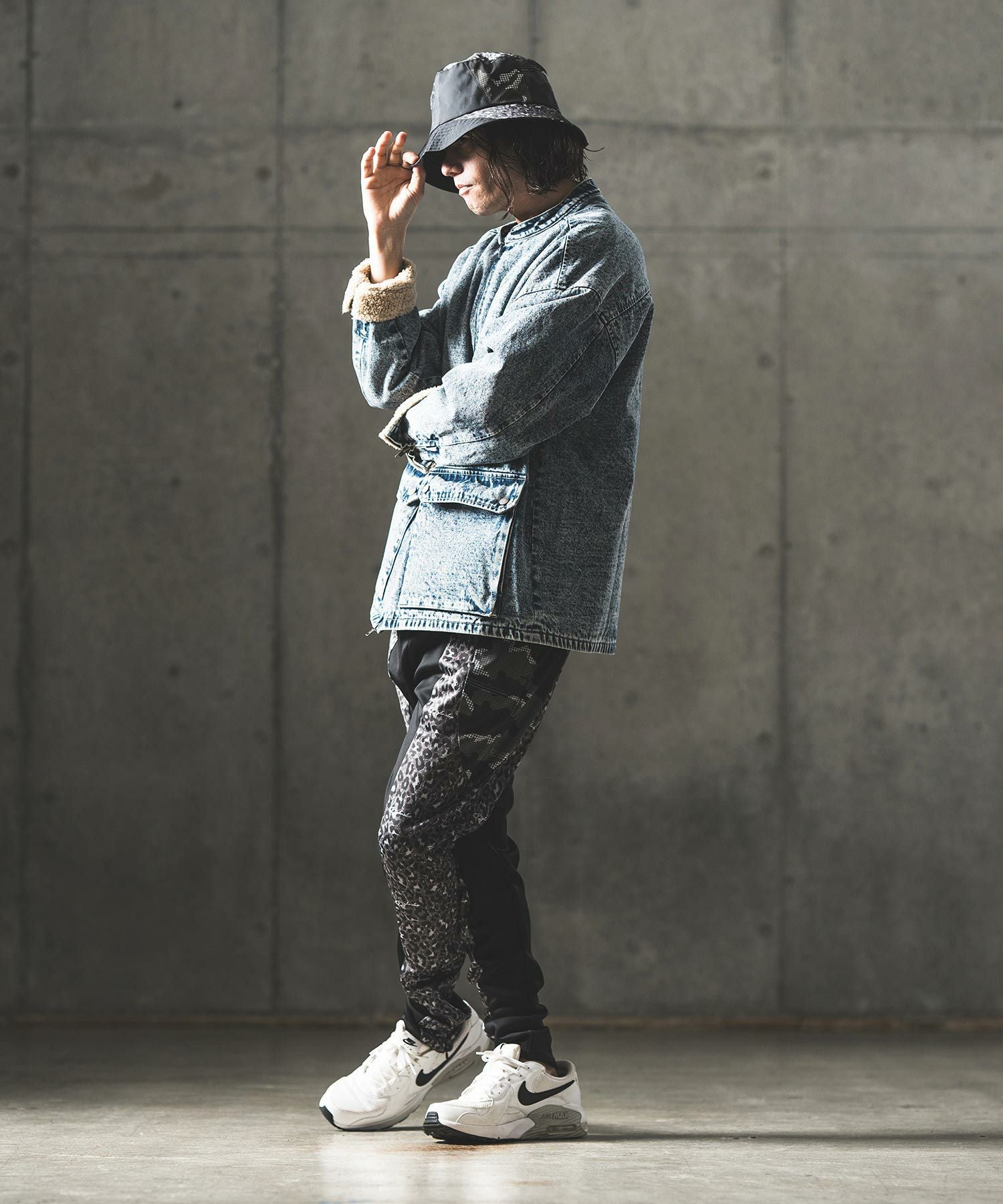 50%OFF【GLIMCLAP(グリムクラップ)】Denim × boa band collar jacket