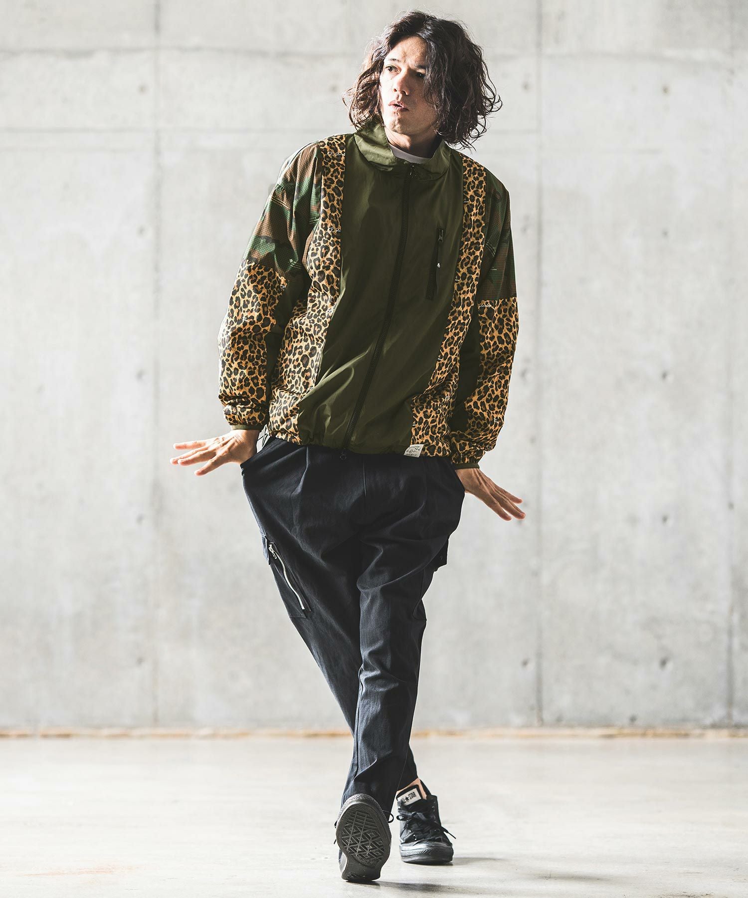 50%OFF【GLIMCLAP(グリムクラップ)】Switching design zip jacket