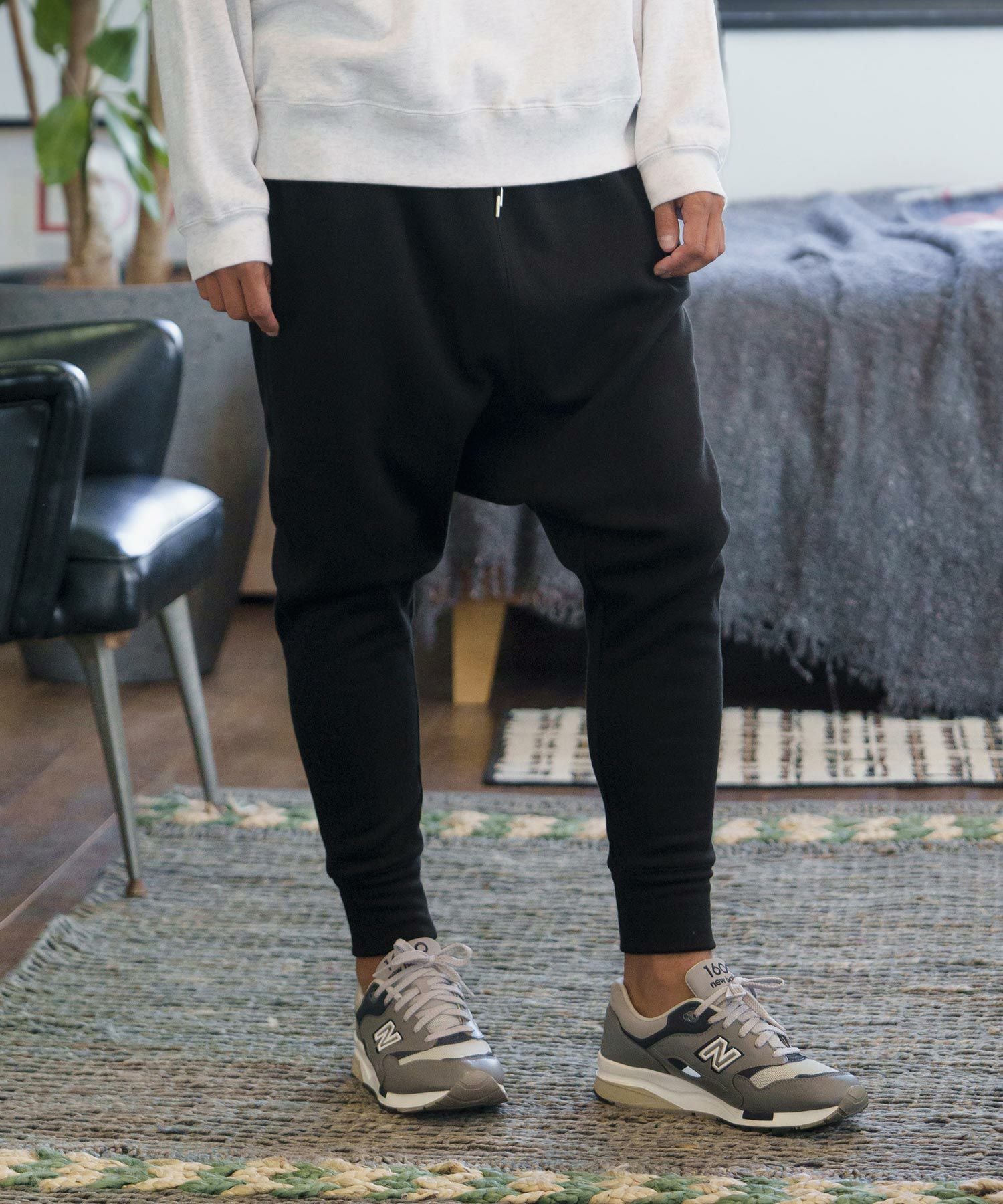 【CAMBIO】スウェットサルエルパンツ 60%OFF【CAMBIO(カンビオ)】Back Shaggy Sweat Sarouel Pants サルエル