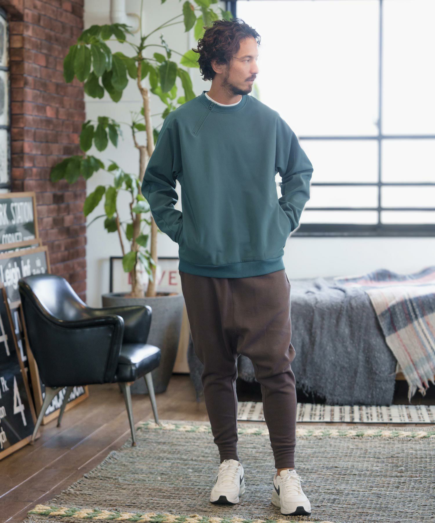 【CAMBIO】スウェットサルエルパンツ 60%OFF【CAMBIO(カンビオ)】Back Shaggy Sweat Sarouel Pants サルエル