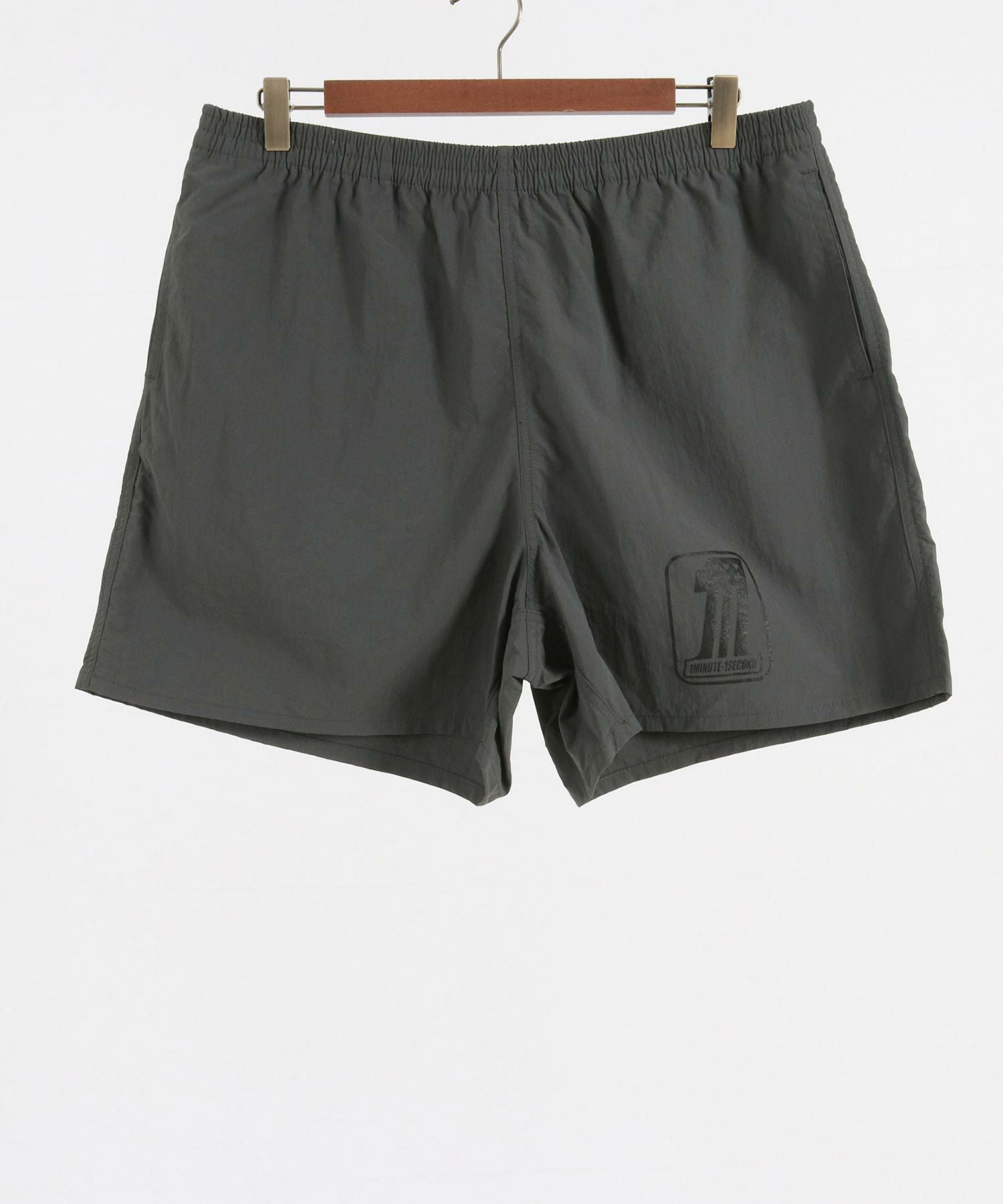 50%OFF【1minute 1second(ワンミニットワンセカンド)】one logo nylon