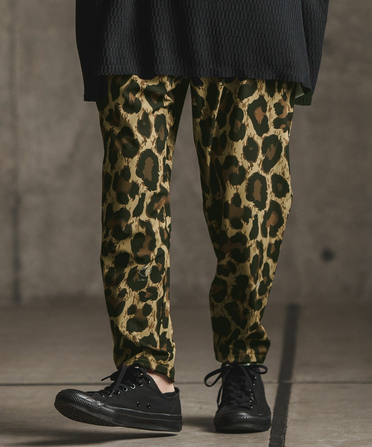 30%OFF【GLIMCLAP(グリムクラップ)】 Leopard pattern easy pants
