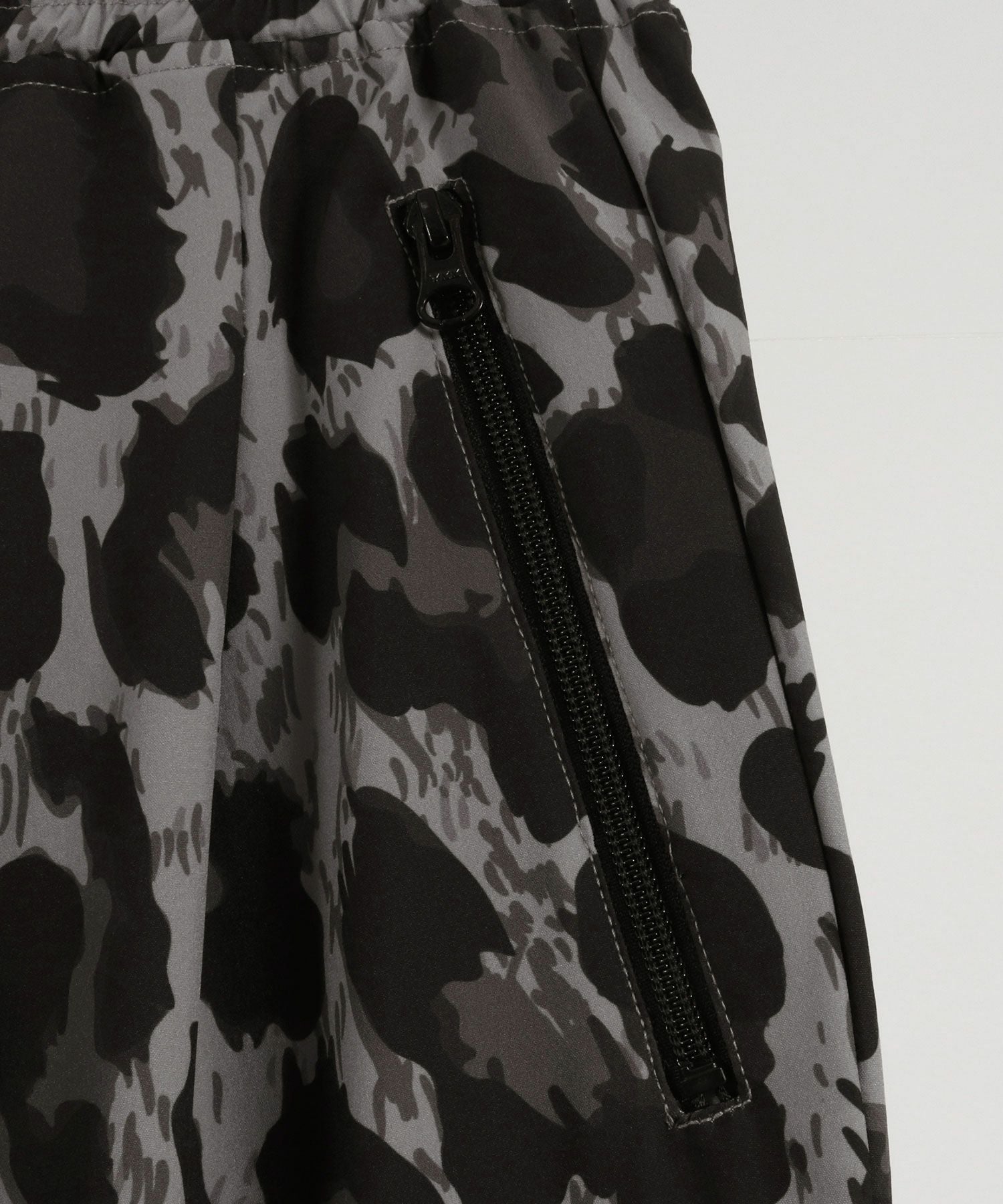 30%OFF【GLIMCLAP(グリムクラップ)】 Leopard pattern easy pants