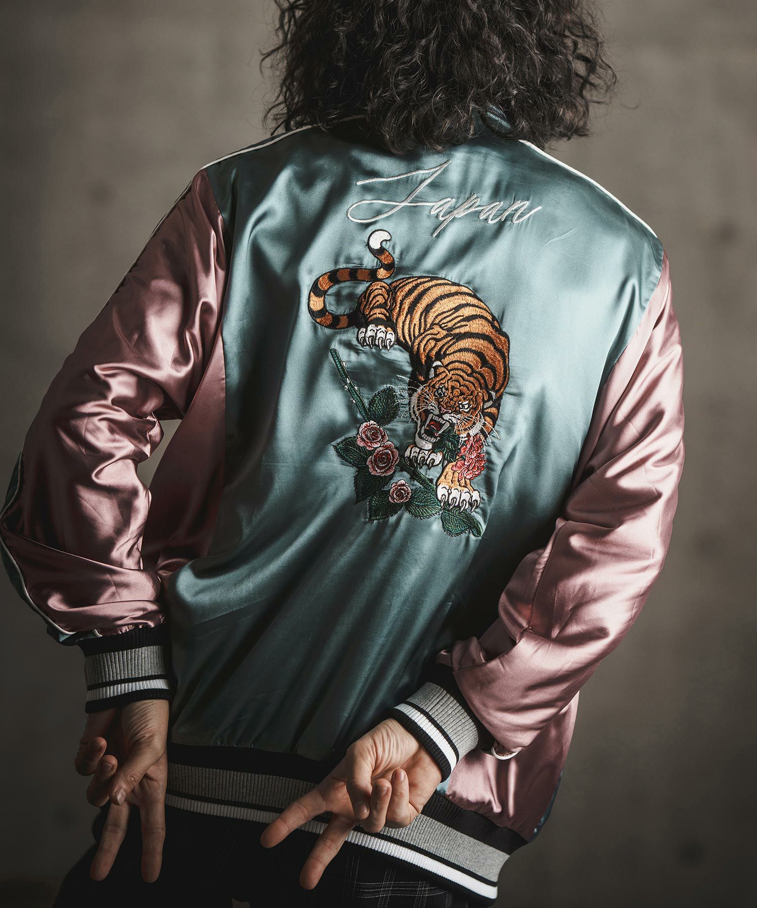 30%OFF【GLIMCLAP(グリムクラップ)】Stand collar souvenir jacket