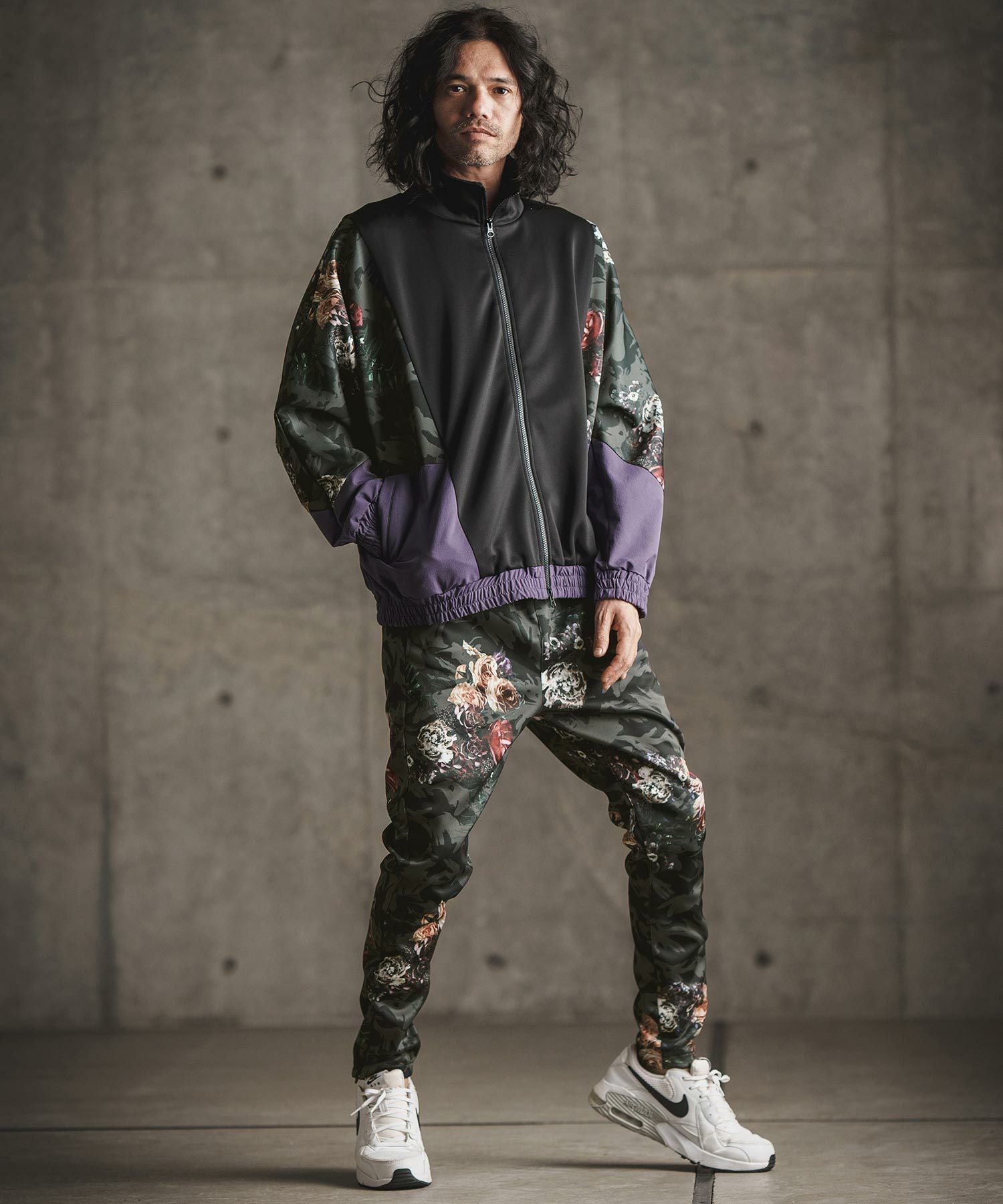 グリムクラップ GLIMCLAP 総柄パンツ GLIMCLAP(グリムクラップ)】Tight fit track pants-Ver. color pattern