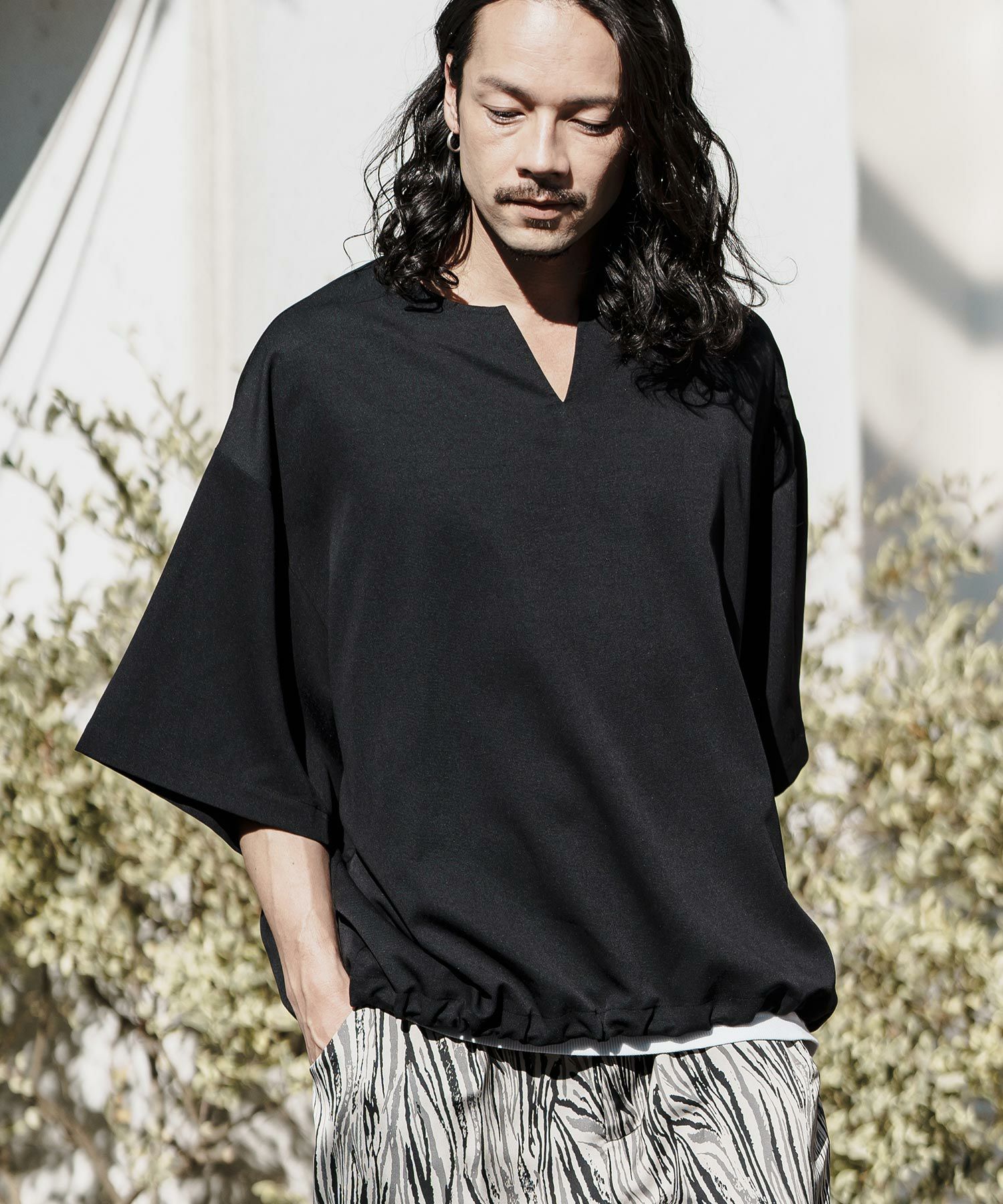 50%OFF【CAMBIO(カンビオ)】 Smooth Key Neck Design Short Sleeve