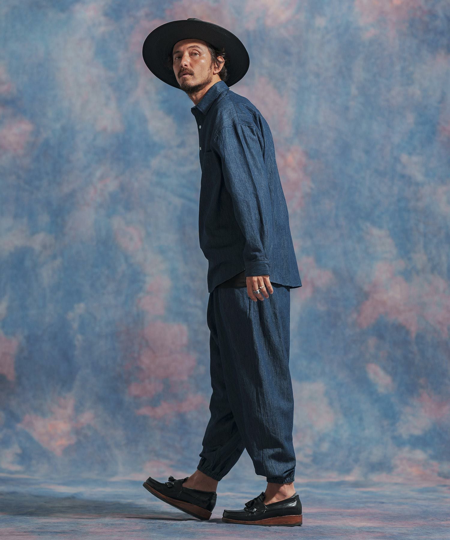 【Jih Nunc(ジーヌンク)】リネン混デニムワイドバルーンパンツ Jih Nunc(ジーヌンク)】リネン混デニムワイドバルーンパンツ(JIH-R1032