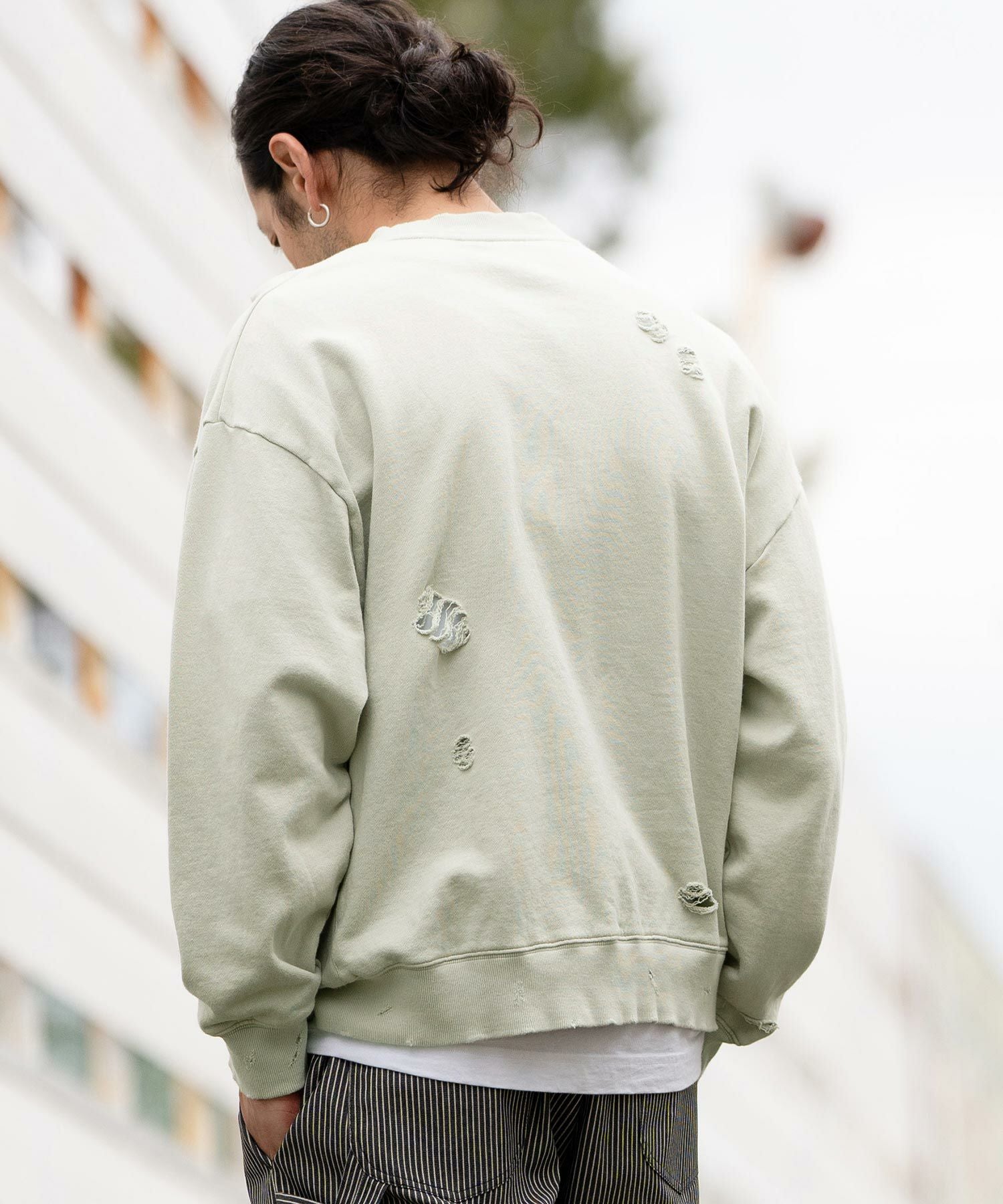 60%OFF【CAMBIO(カンビオ)】裏毛製品染めダメージクルーネック