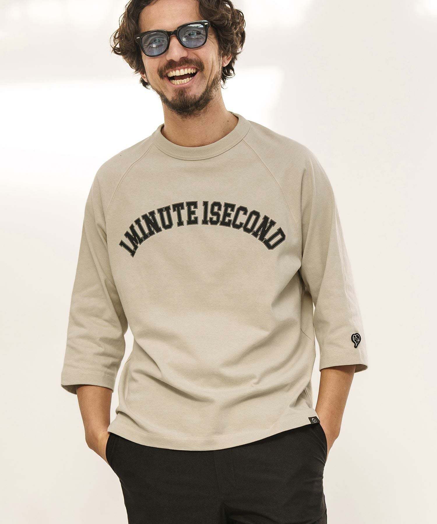 1minute 1second(ワンミニットワンセカンド)】loose fit college logo