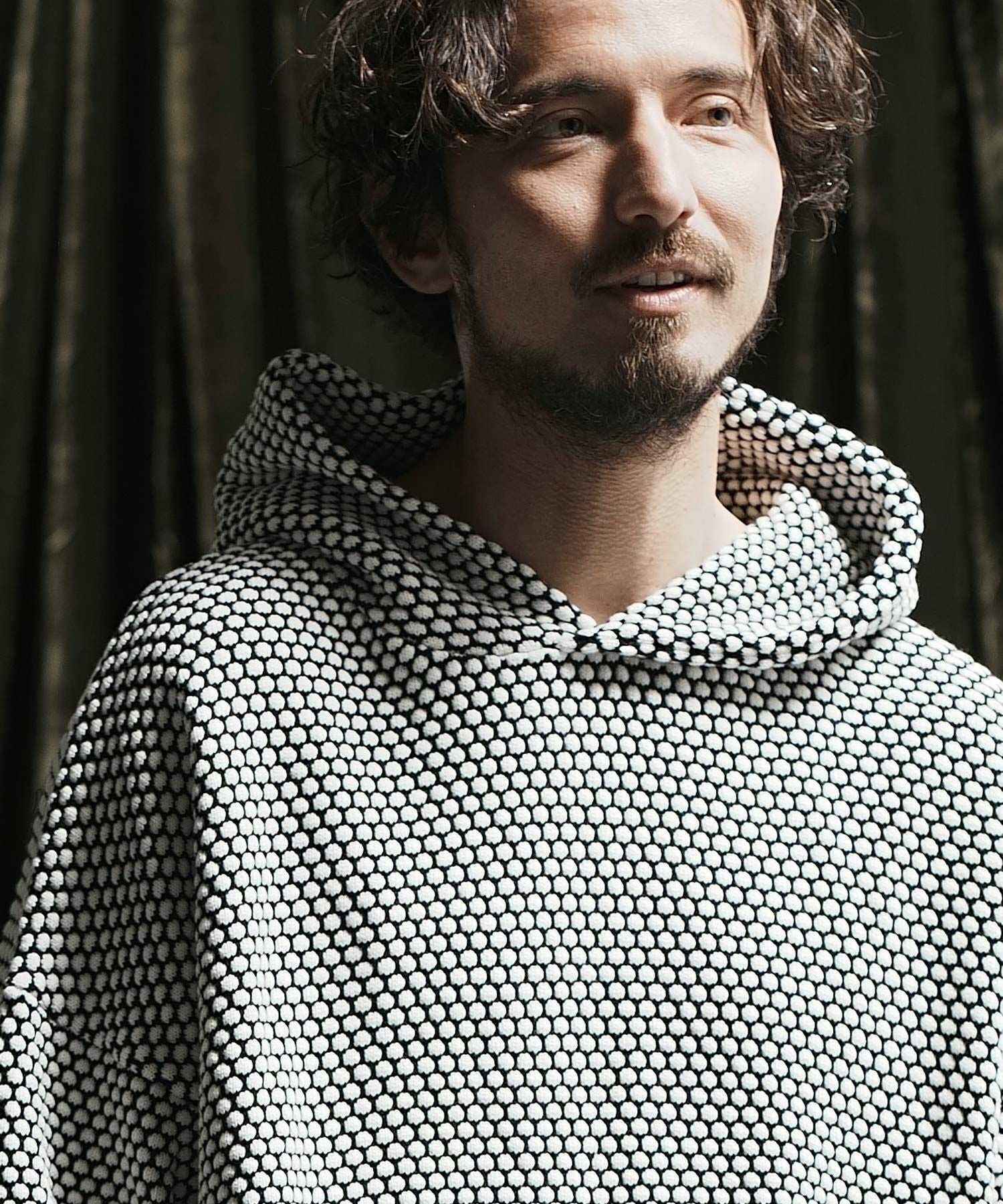 【新品未使用】Name. ASYMMETRIC SWEAT HOODIE ネーム 25AW】NAMESAKE(ネームセイク) / PORTS POP UP HOODIE / フーディー