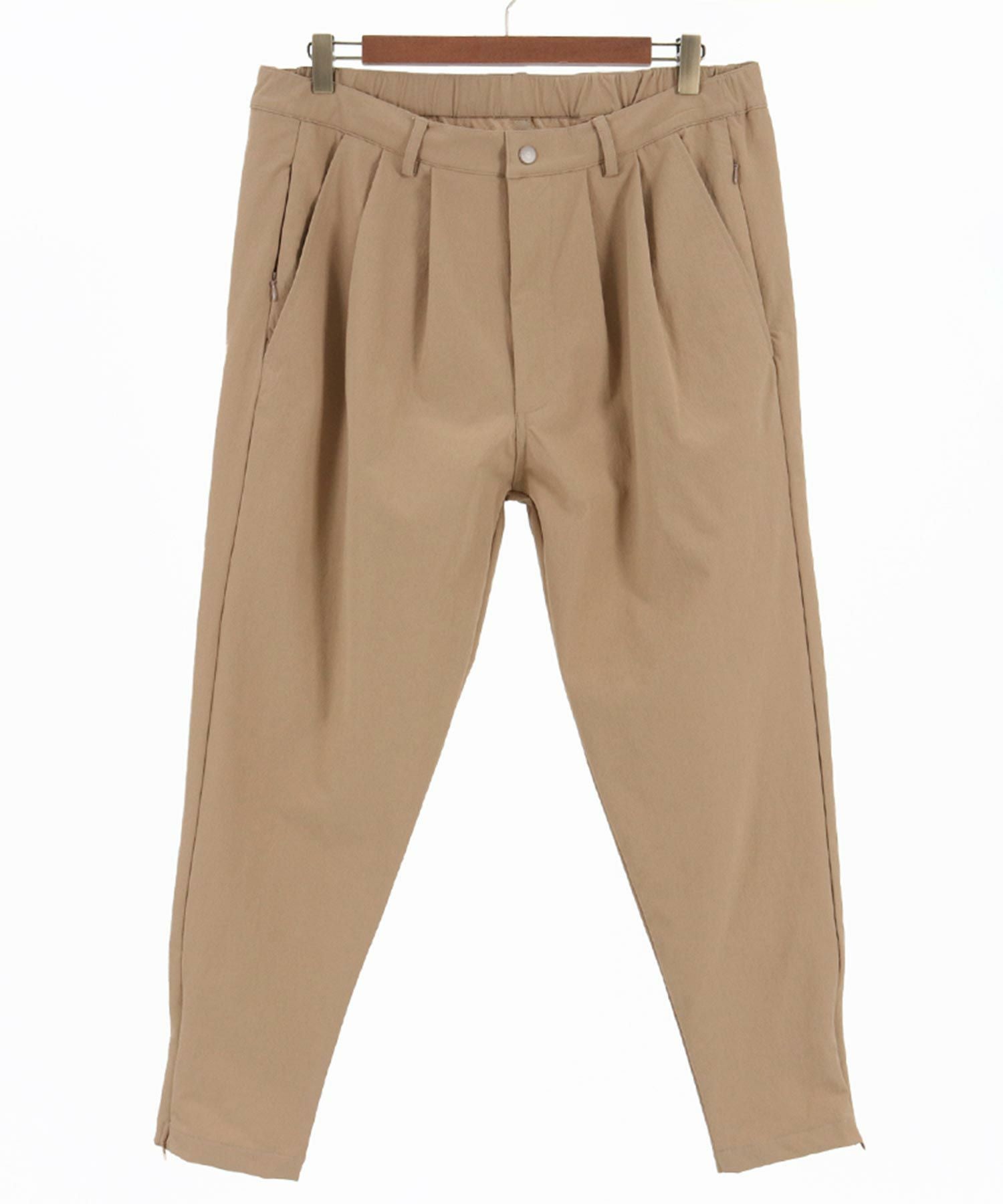 50%OFF【CAMBIO(カンビオ)】 ZIP使い2タックナイロンテーパードパンツ