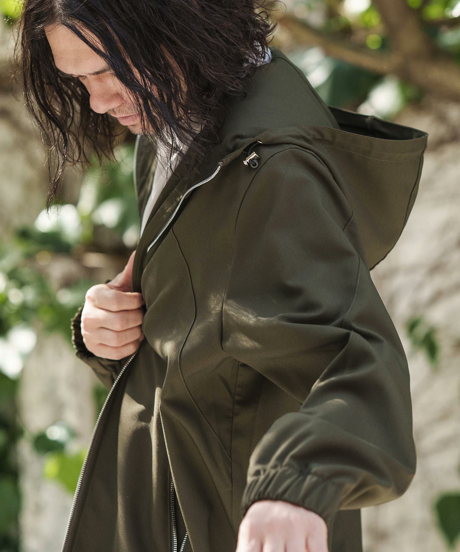 50%OFF【CAMBIO(カンビオ)】ポリストレッチツイルZIPパーカー | CAMBIO