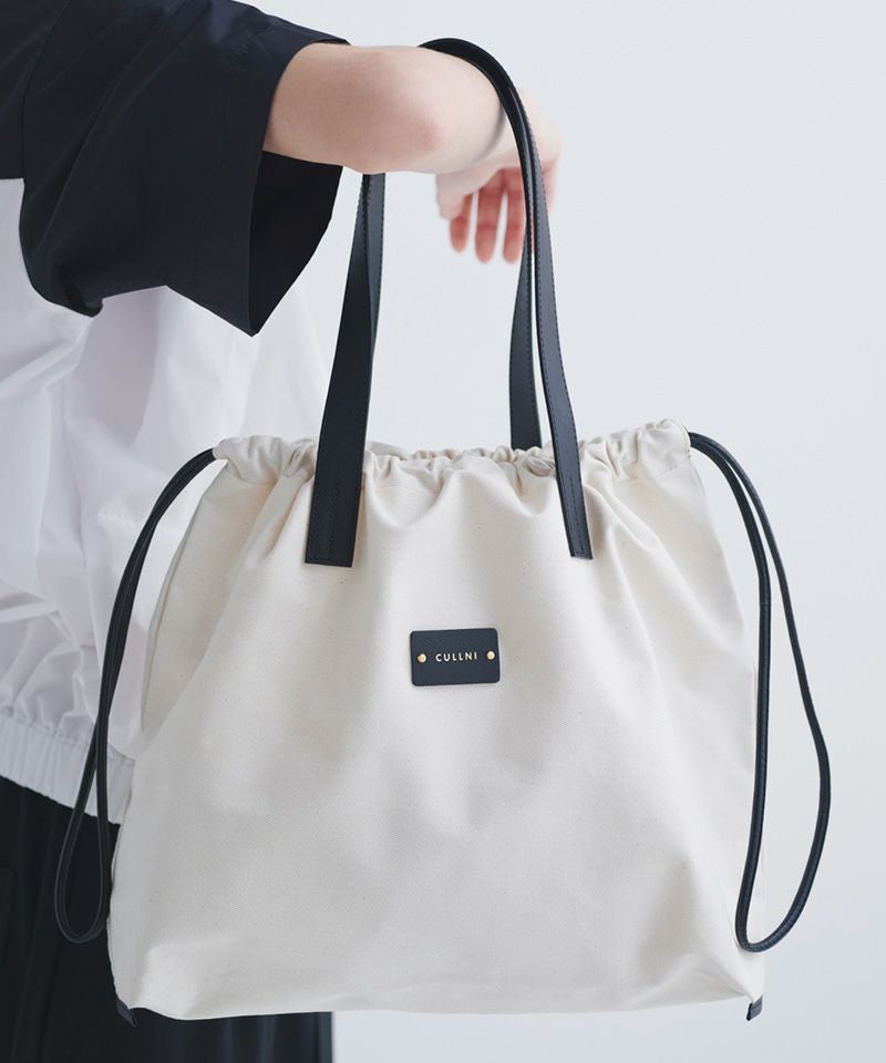 CULLNI(クルニ)】Square leather shoulder bag レザーショルダーバッグ