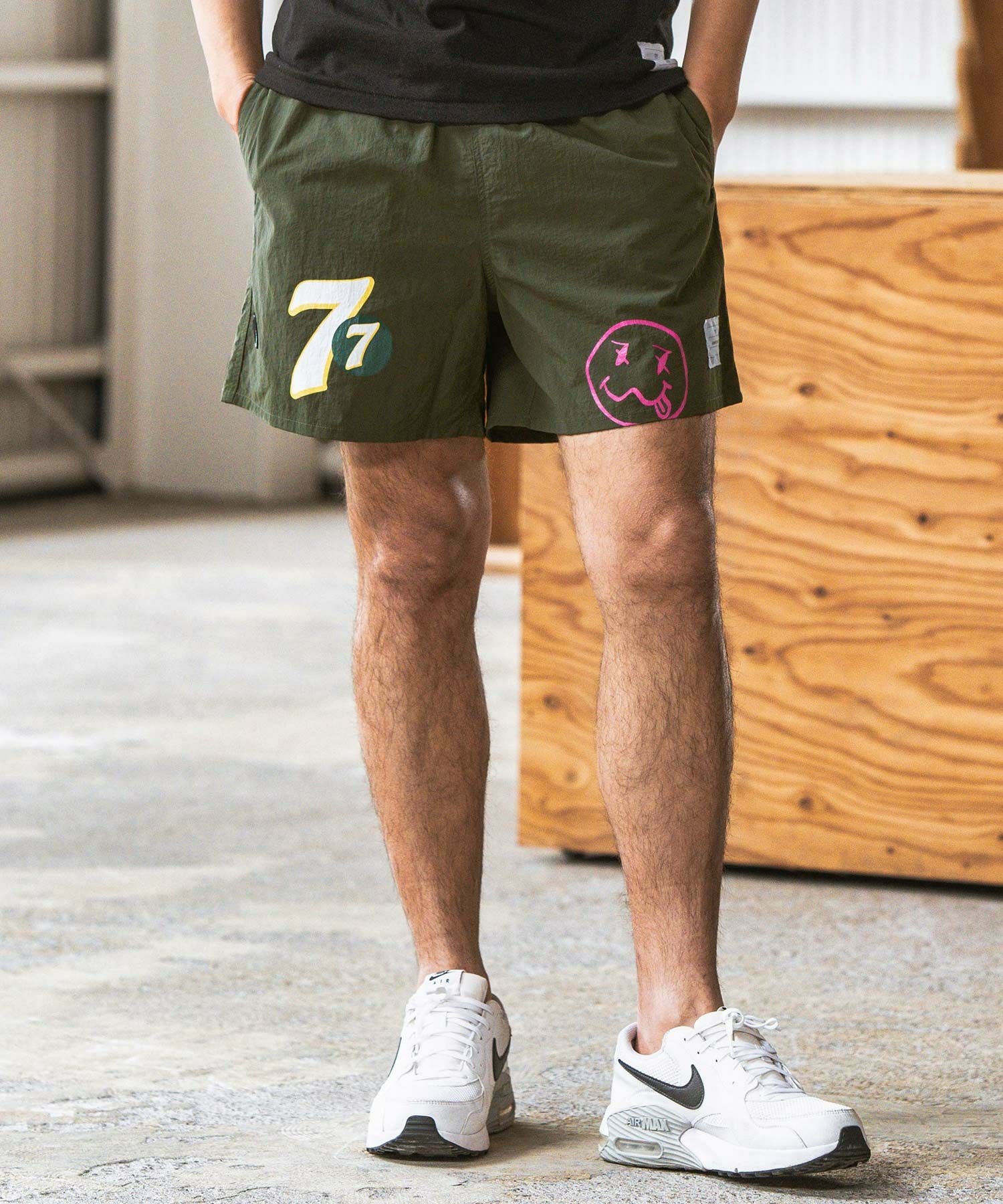 30%OFF【seventy seven(セブンティセブン)】taffeta short pants