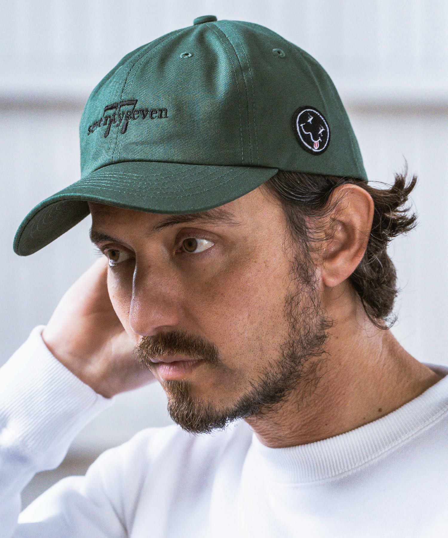 seventy seven(セブンティセブン)】 embroidery 6 panel cap (basic