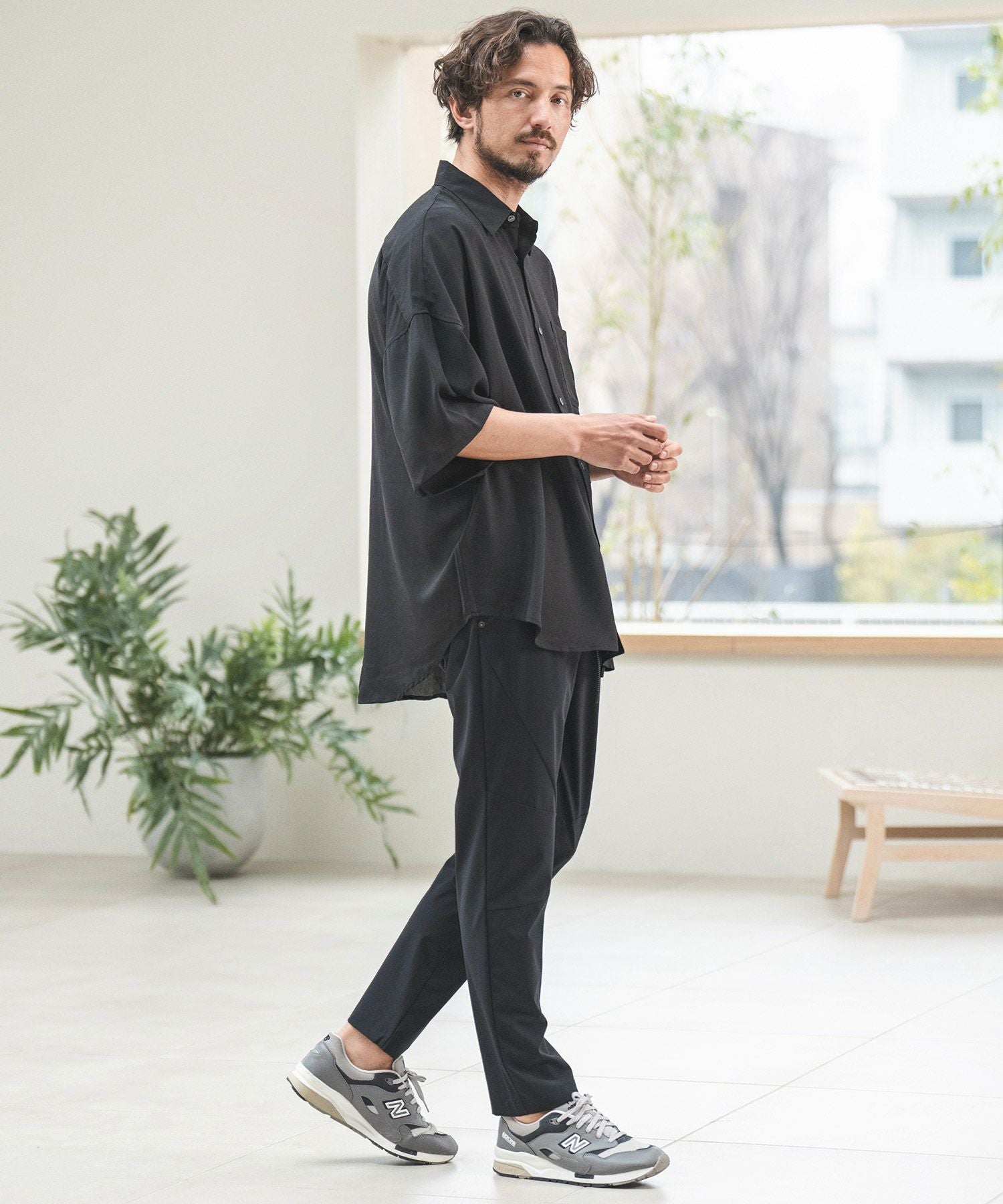 50%OFF【CAMBIO(カンビオ)】アイスファブリックテーパードパンツ