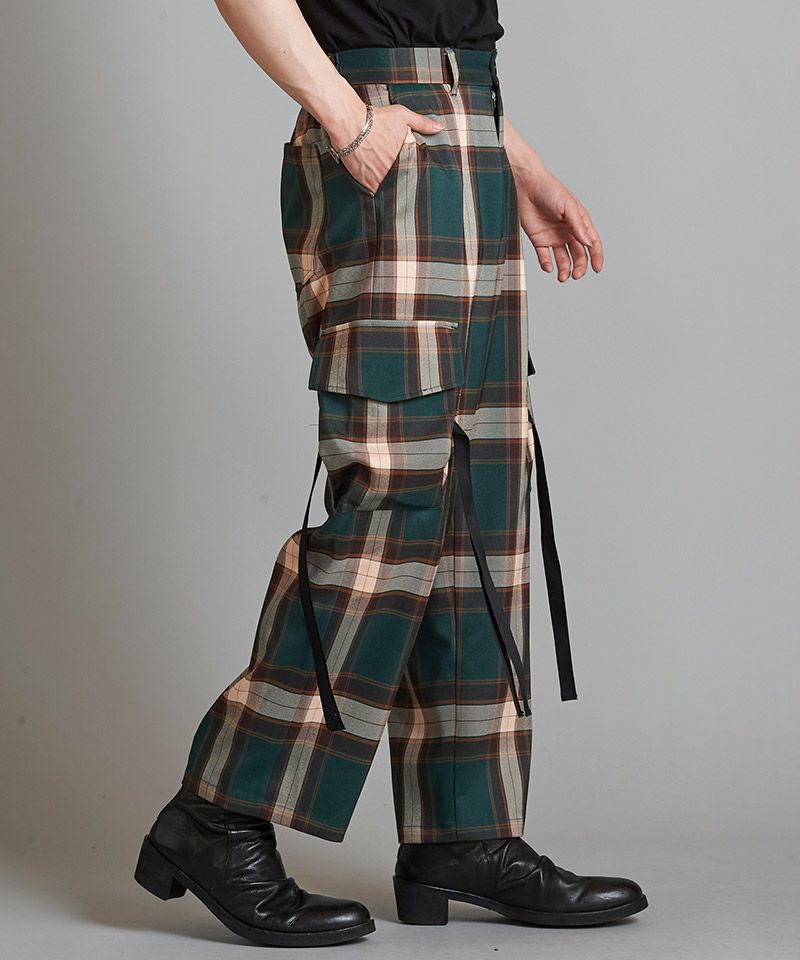 30%OFF【NO ID.(ノーアイディー)】ﾜｲﾄﾞｶｰｺﾞﾄﾗｳｻﾞｰｽﾞ パンツ(854006