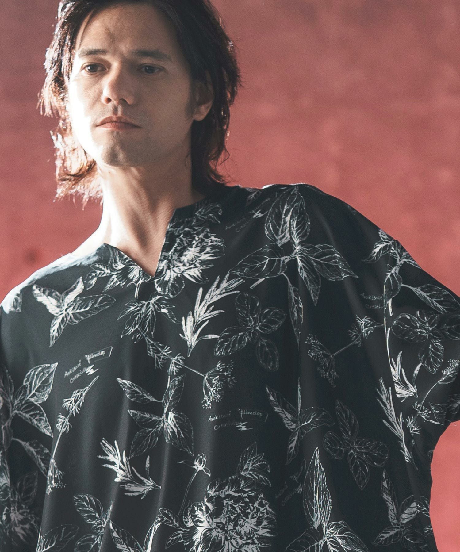 50%OFF【GLIMCLAP(グリムクラップ)】 Monotone botanical fabric short