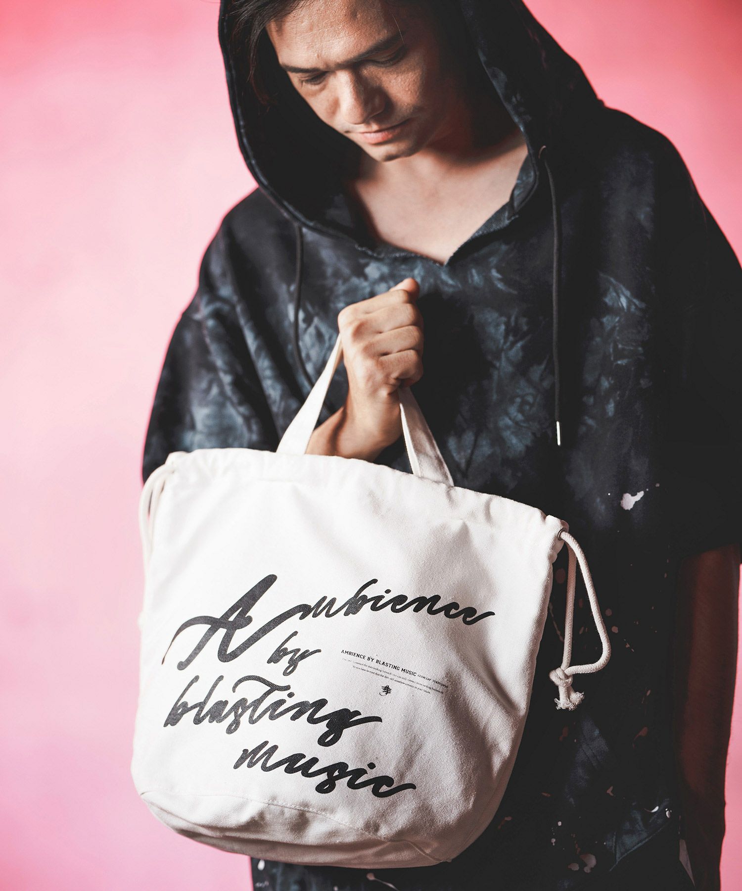 50%OFF【GLIMCLAP(グリムクラップ)】Logo printed drawstring bag 巾着