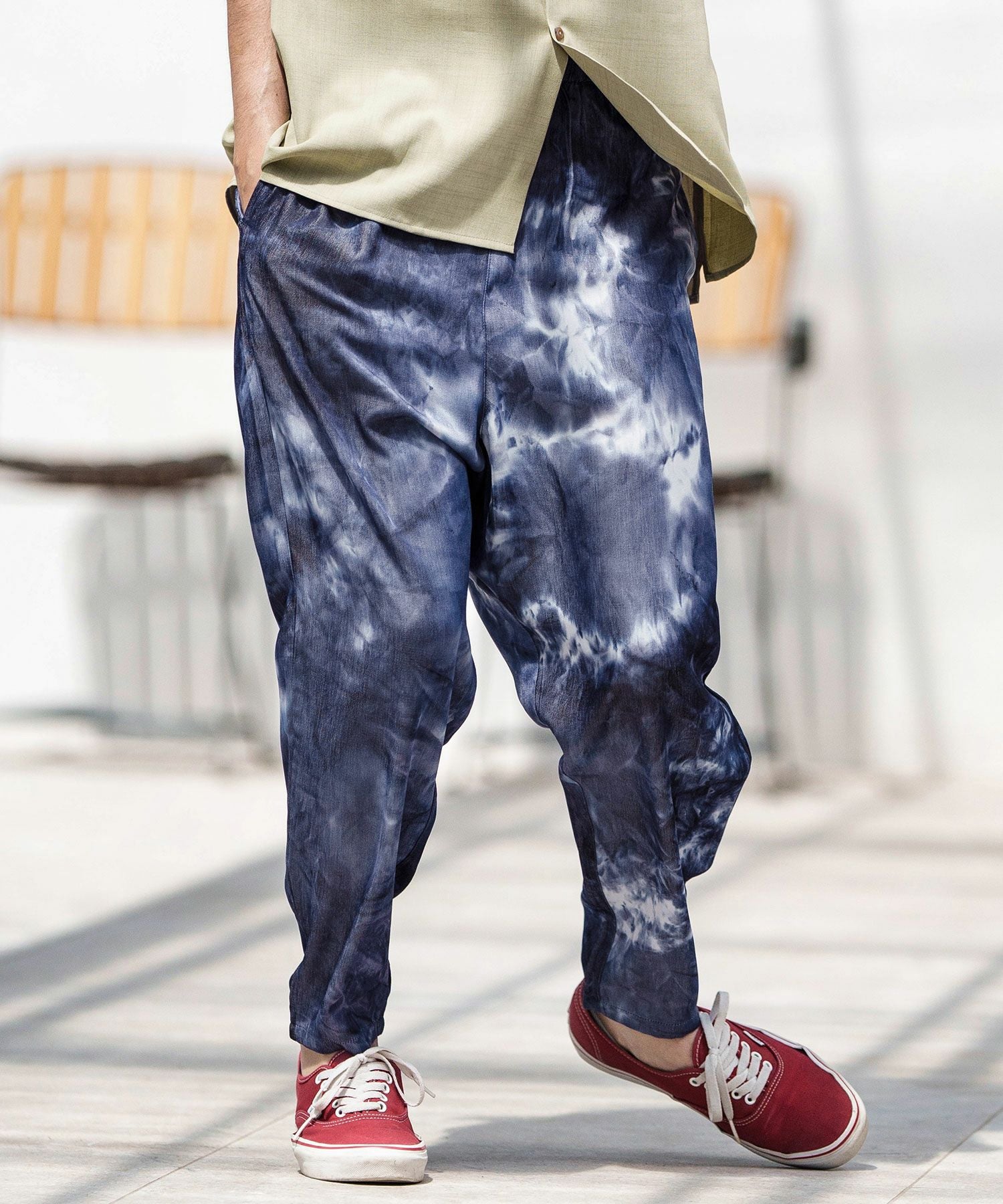 heveネイビー バルーンシルエット 50%OFF【CAMBIO(カンビオ)】Unevenly Dyed Chambray Balloon