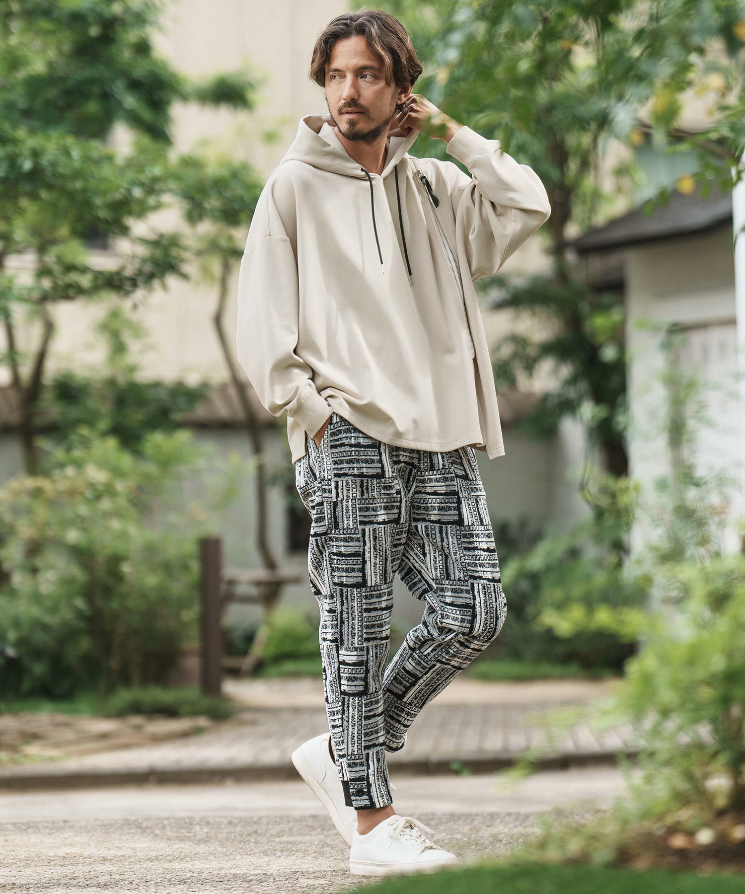 50%OFF【CAMBIO(カンビオ)】Zipper Design Pullover Parka プル