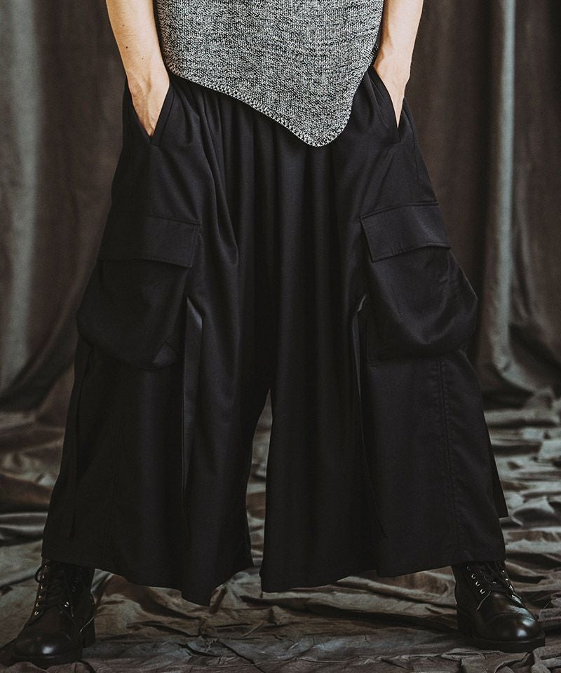 30%OFF【NO ID.(ノーアイディー)】ﾐﾘﾀﾘｰｷﾞｬｻﾞｰﾊﾞｷﾞｰﾄﾗｳｻﾞｰｽﾞ パンツ