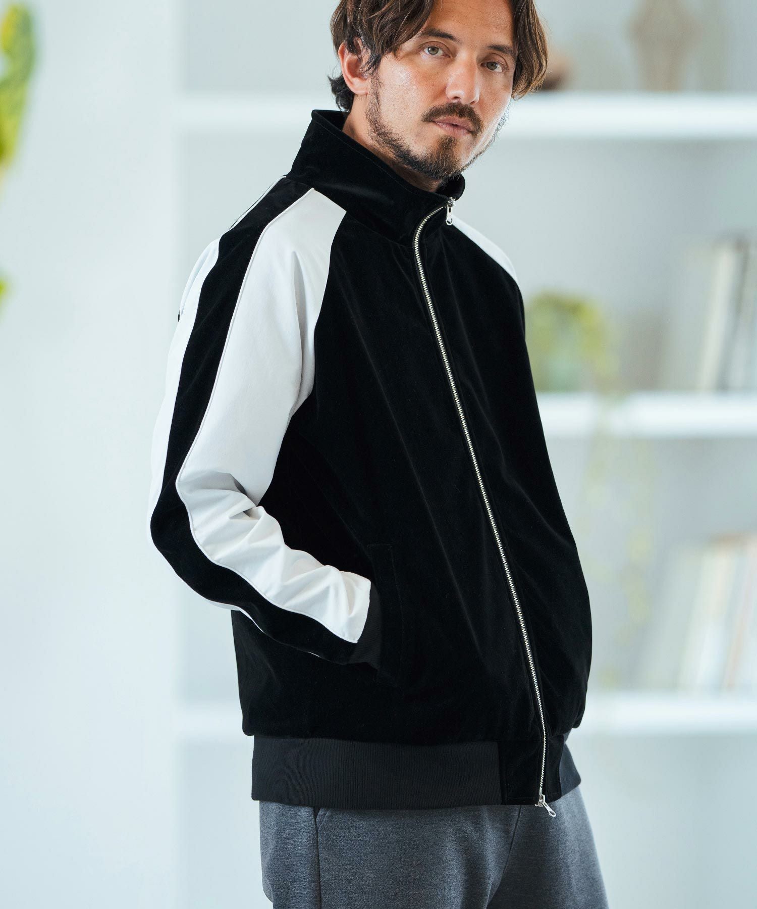 50%OFF【Magine(マージン)】Sleeve Line Velor Stand Blouson