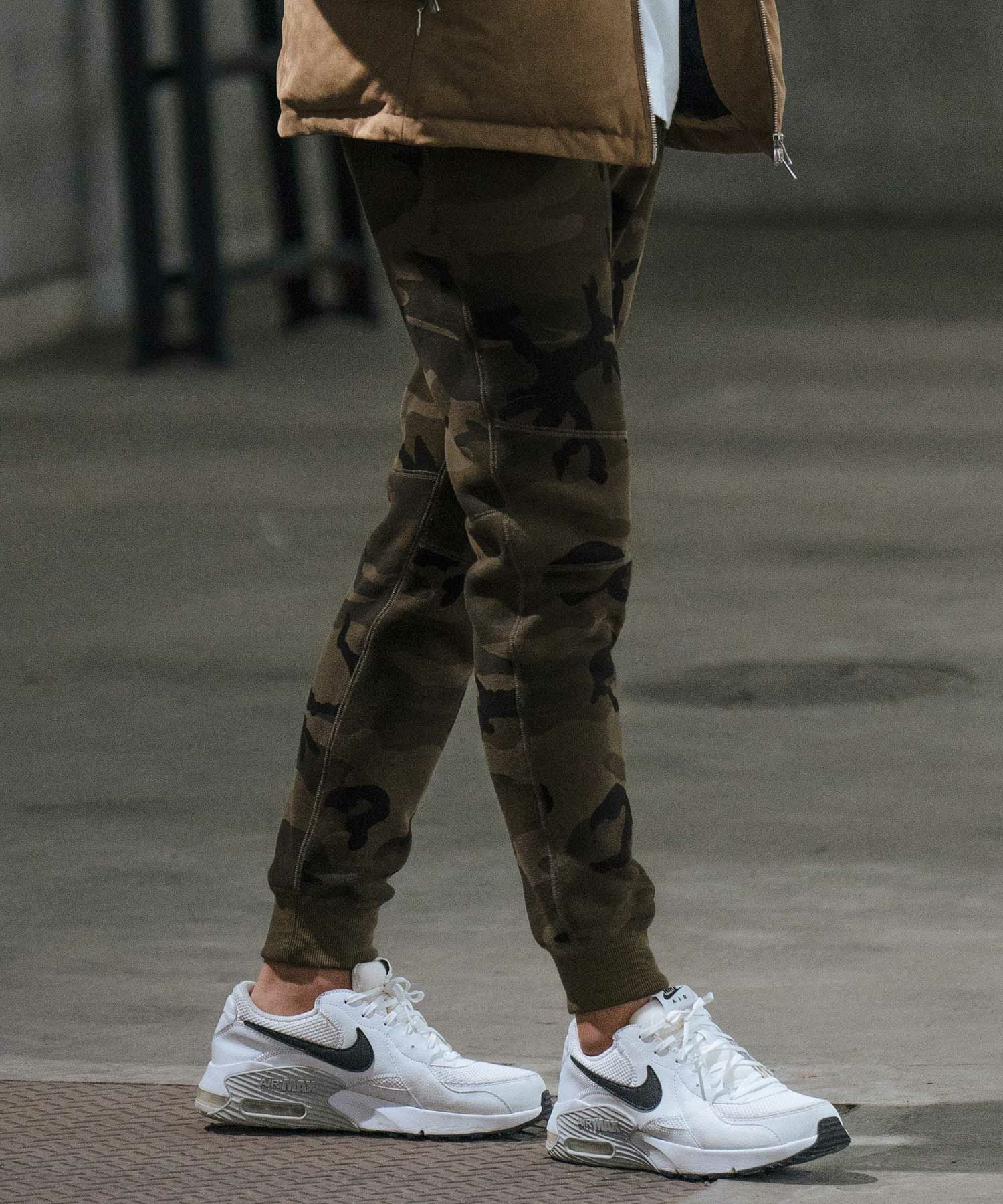 30%OFF【wjk reluxe】back shaggy boa bonding camouflage pants