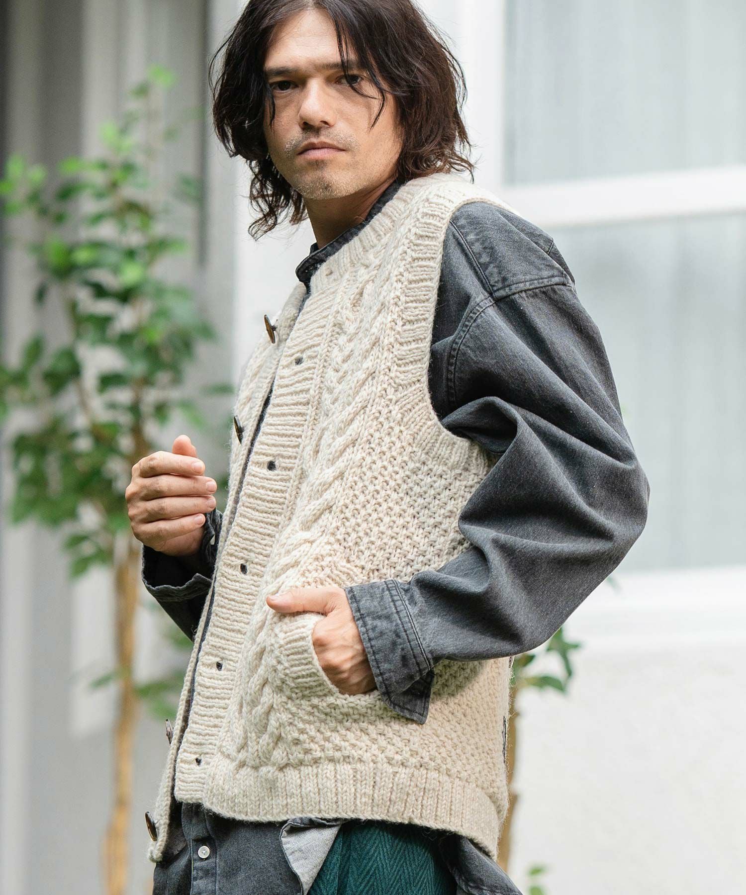 CAMBIO(カンビオ)】【HIMALAYAN CLIMBERS HAND-KNIT】手編み前開き