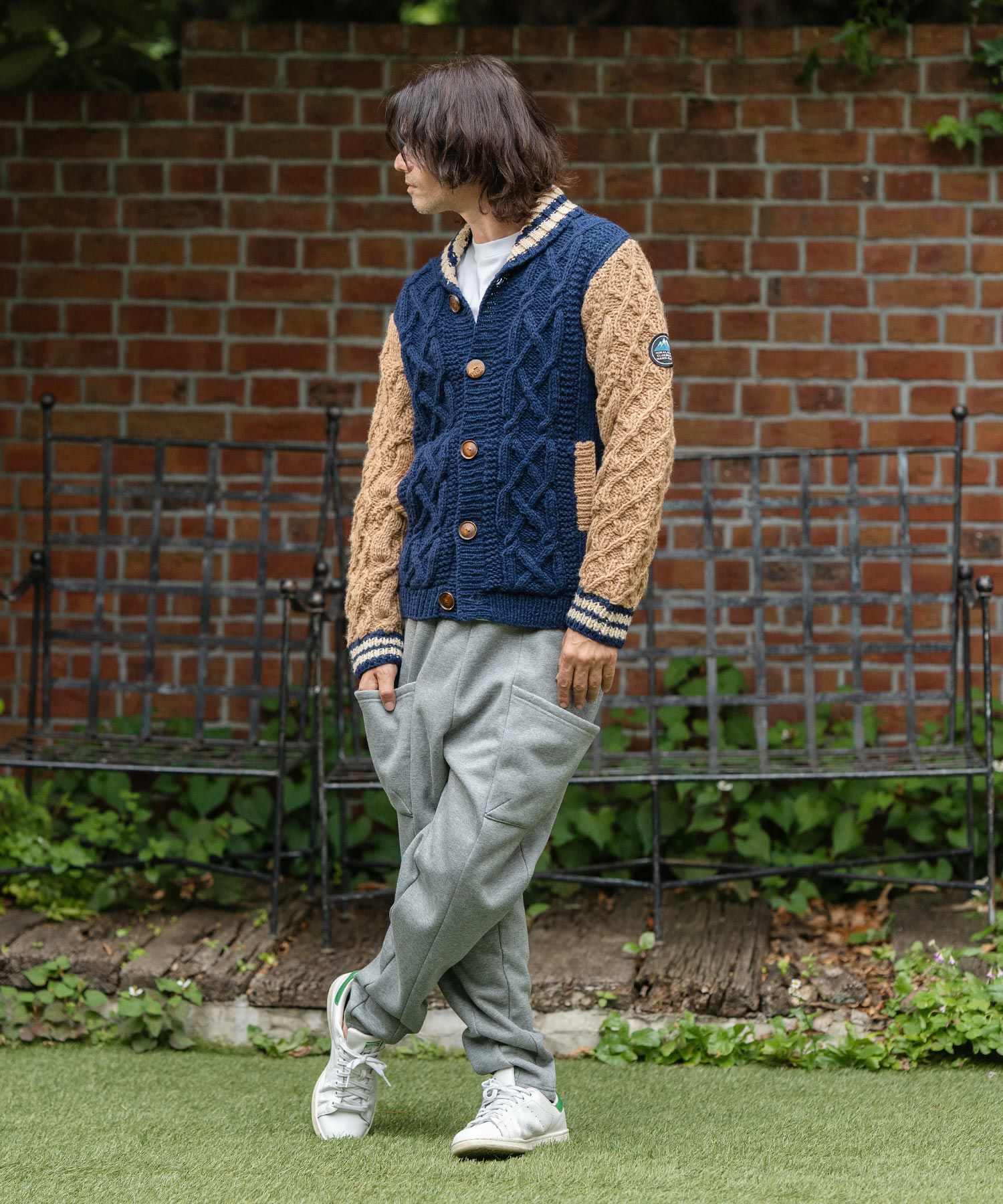 CAMBIO(カンビオ)】【HIMALAYAN CLIMBERS HAND-KNIT】手編みスタジャン