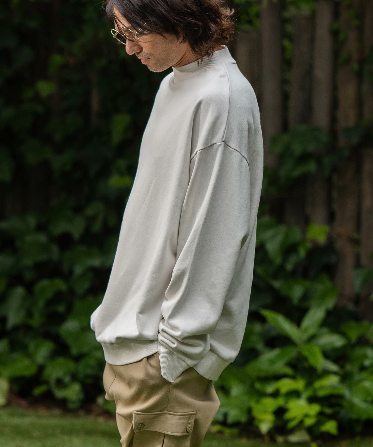ホウガ HOUGA ウェーブ スウェット トレーナー 長袖 モックネック グレー VOGUE』カレッジロゴスウェット グレー×フォレストグリーン – VOGUE