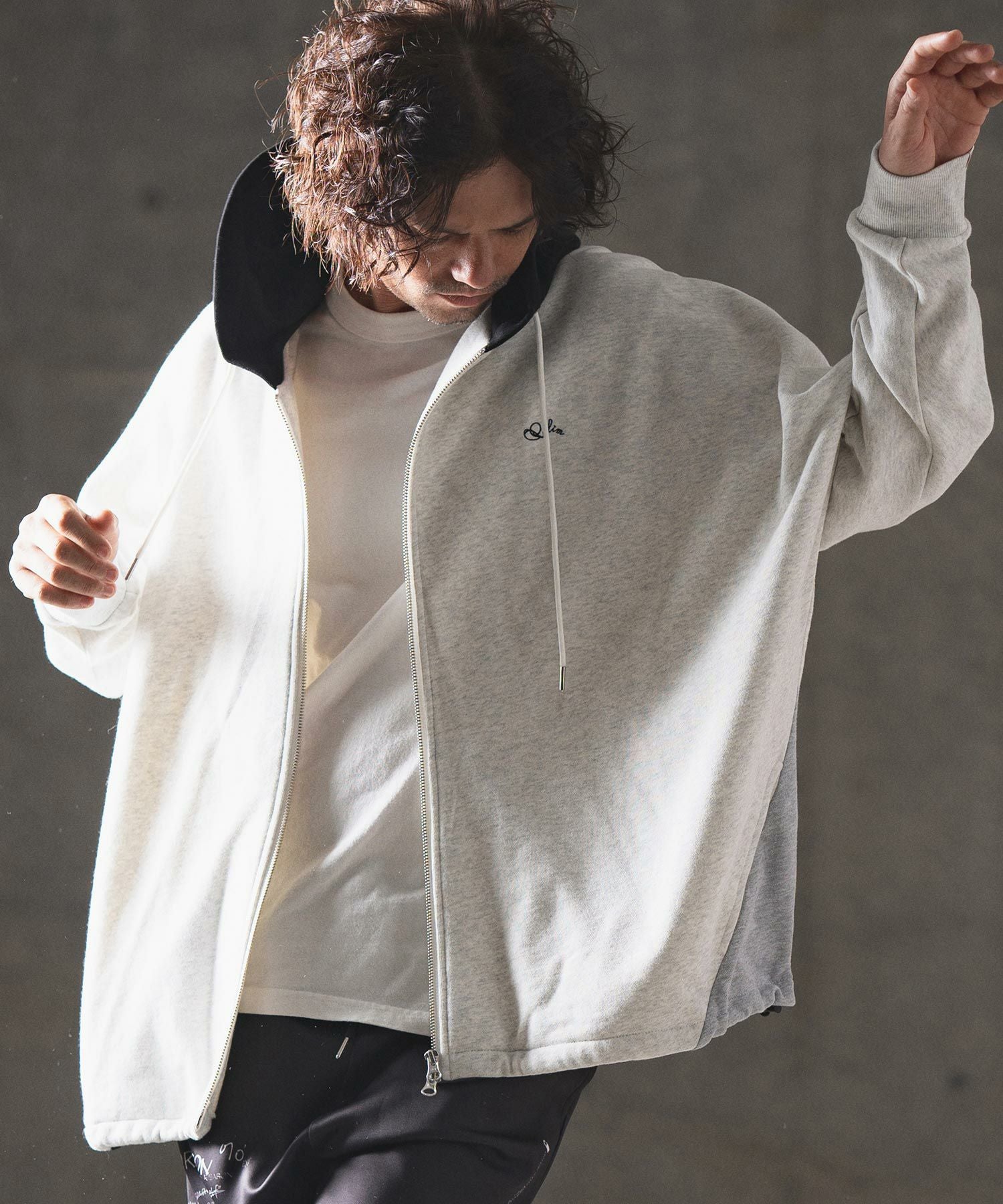 gulu gulu パーカー GLIMCLAP(グリムクラップ)】Point Graphic Sweat Hoodie スウェット